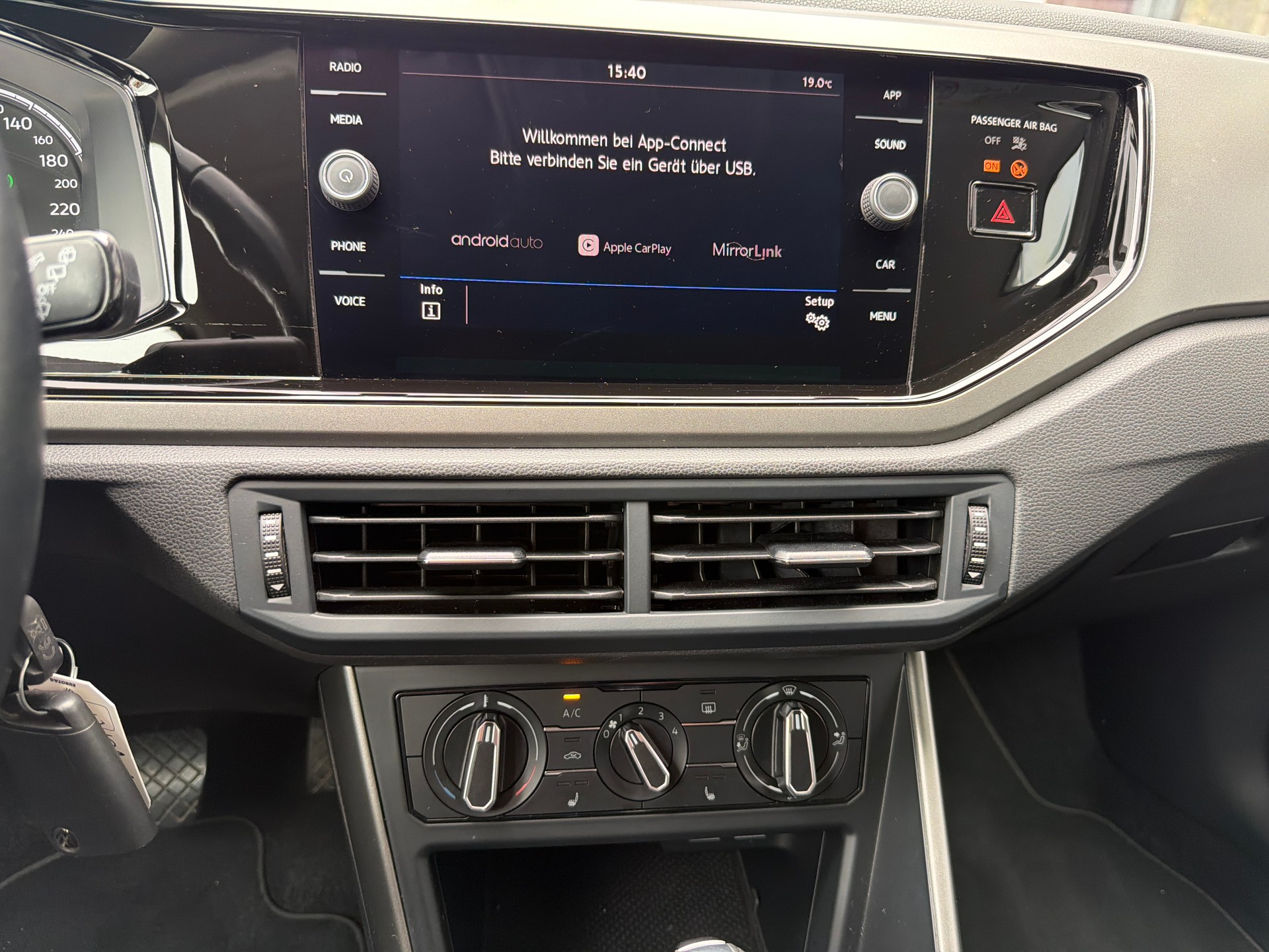 VW Polo 1.0 TSI BMT Comfortline DSG-image-12