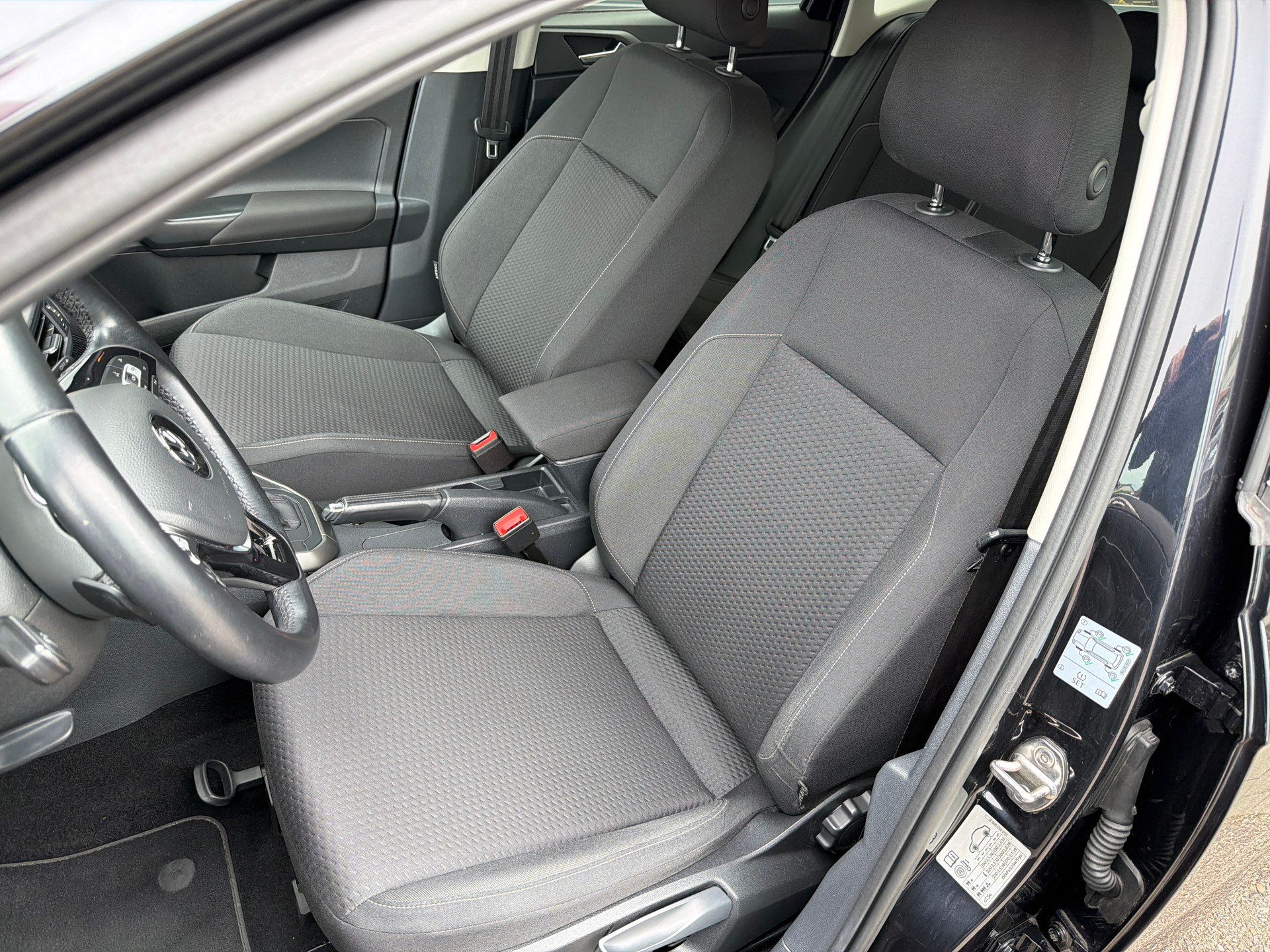 VW Polo 1.0 TSI BMT Comfortline DSG-image-8