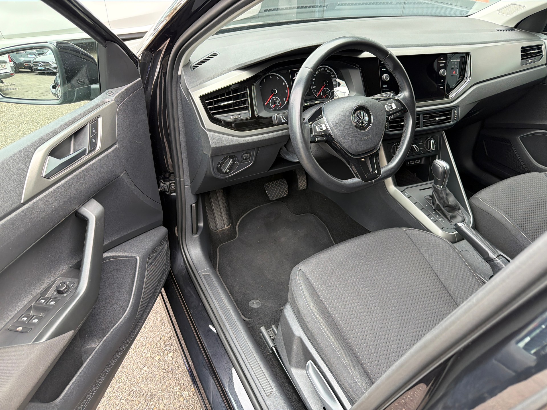 VW Polo 1.0 TSI BMT Comfortline DSG-image-7