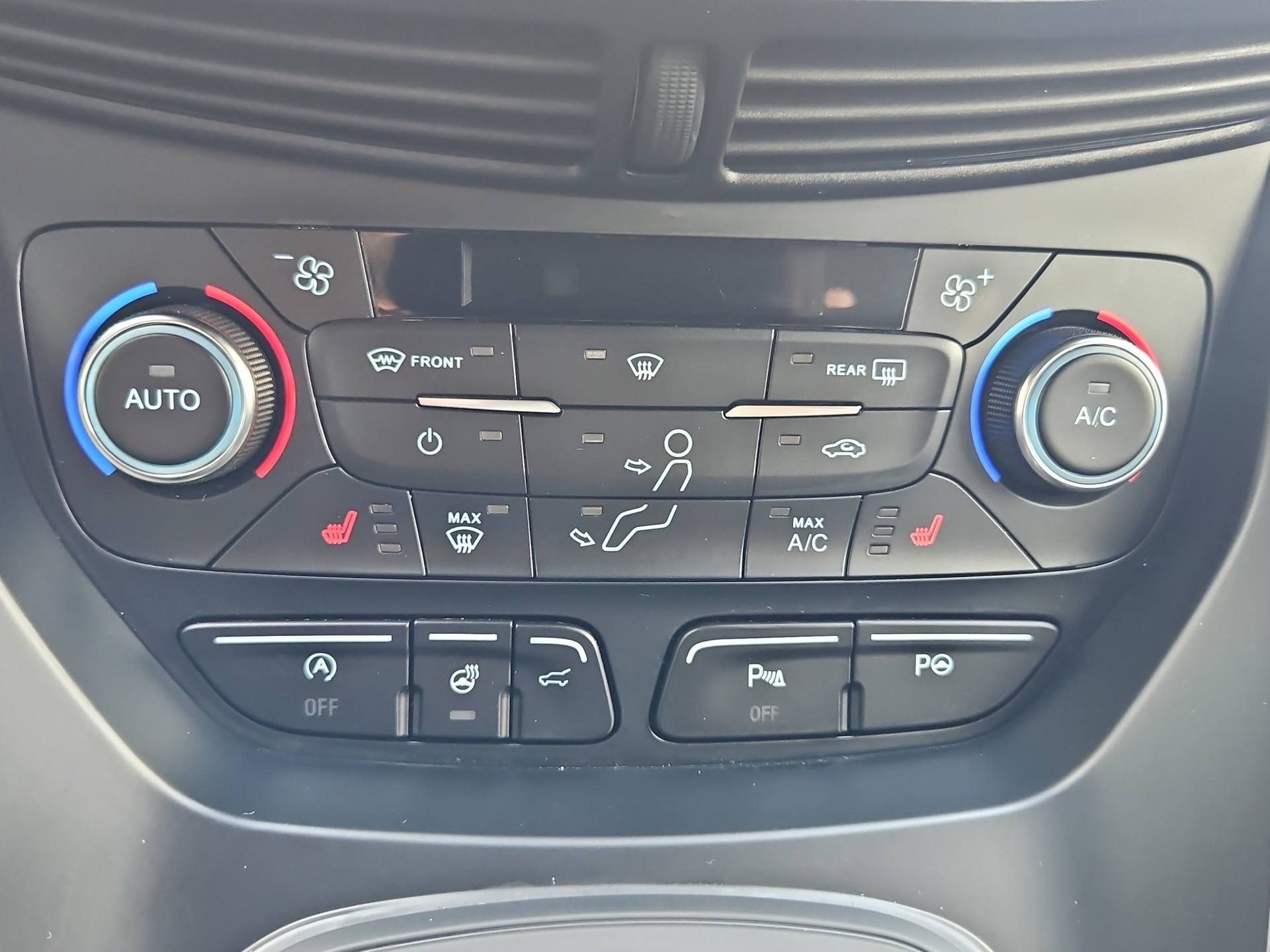 FORD Kuga 2.0 EcoBoost ST Line 4WD Automatic-image-11
