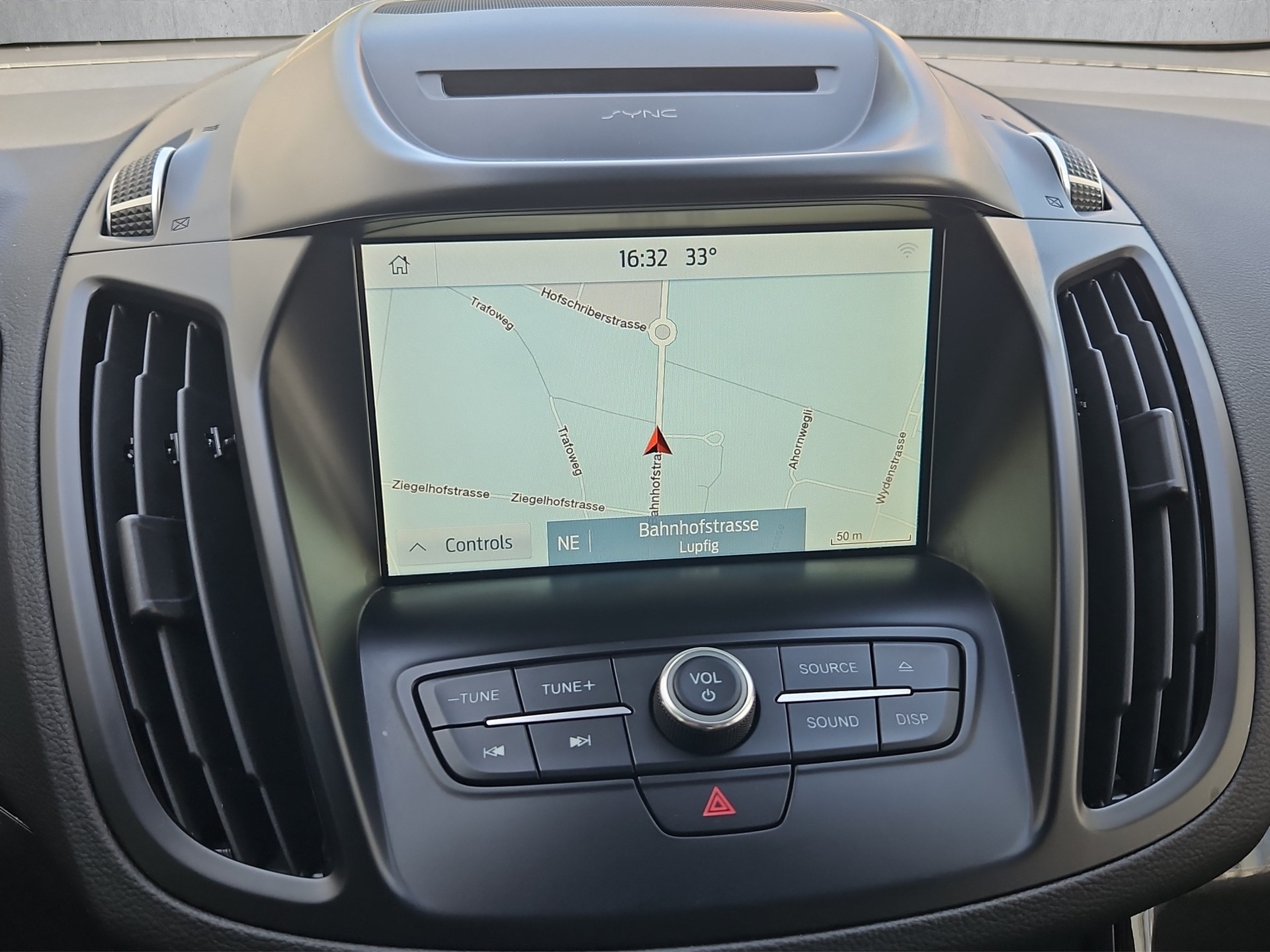 FORD Kuga 2.0 EcoBoost ST Line 4WD Automatic-image-13