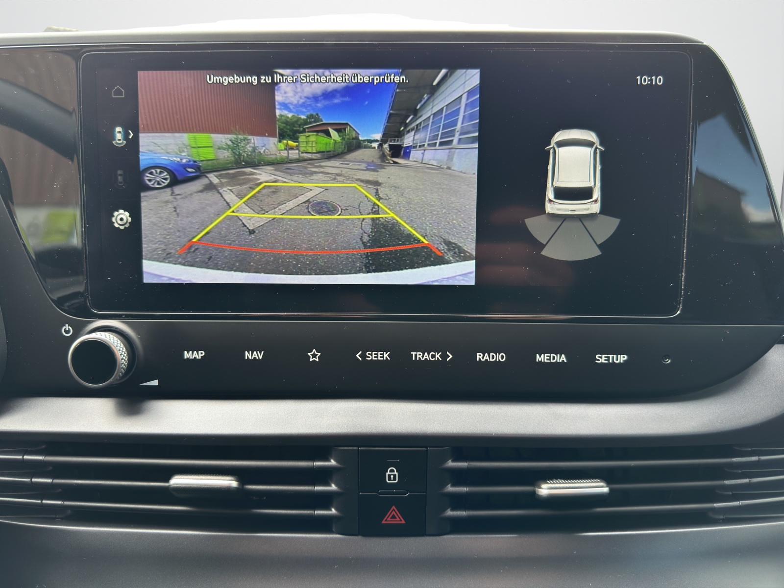 HYUNDAI i20 1.0 T-GDi Amplia Safety Pack-image-7