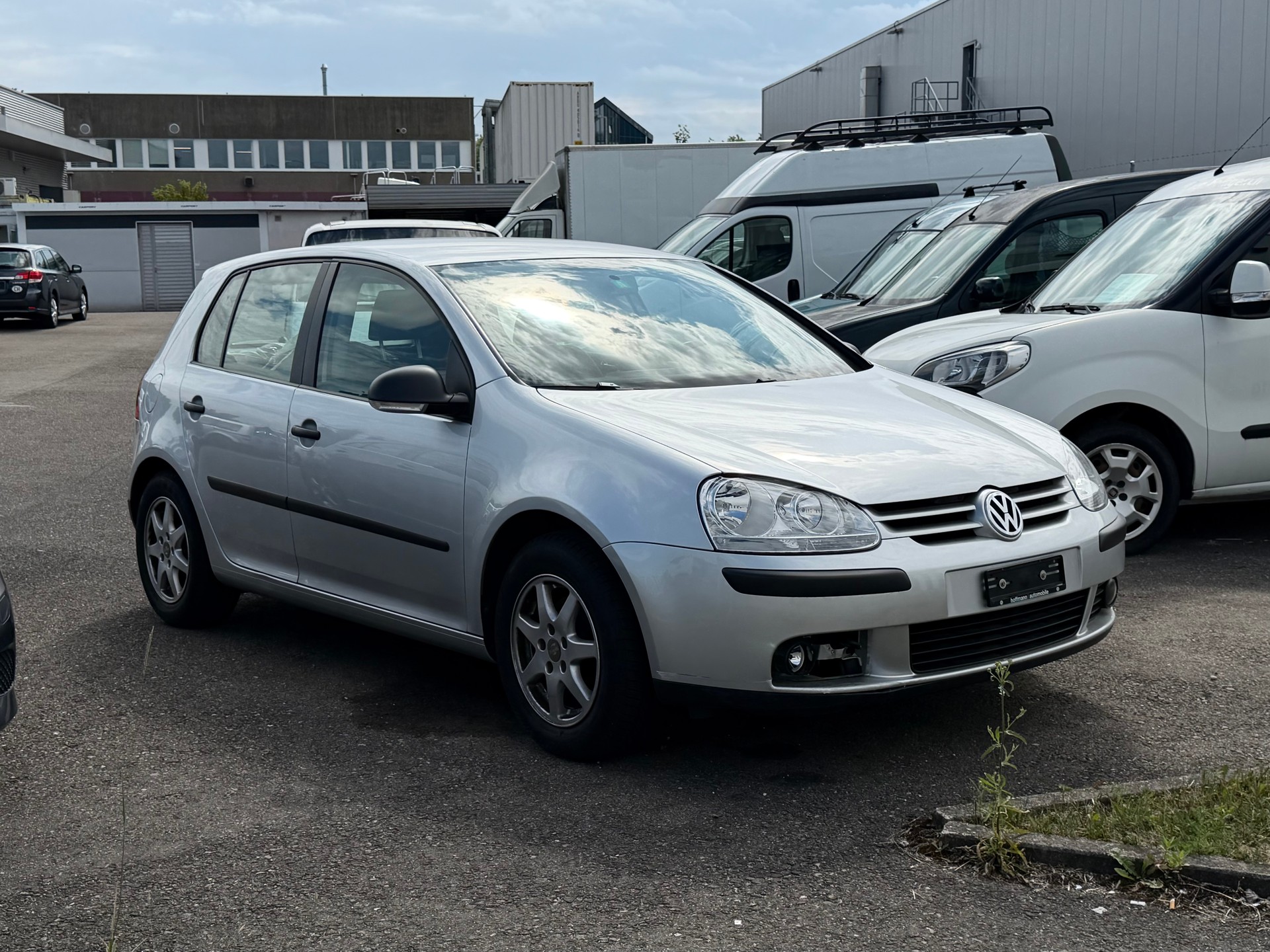 VW Golf 1.6 FSI Comfortline (Motor Problem nicht fahrbar)-image-2