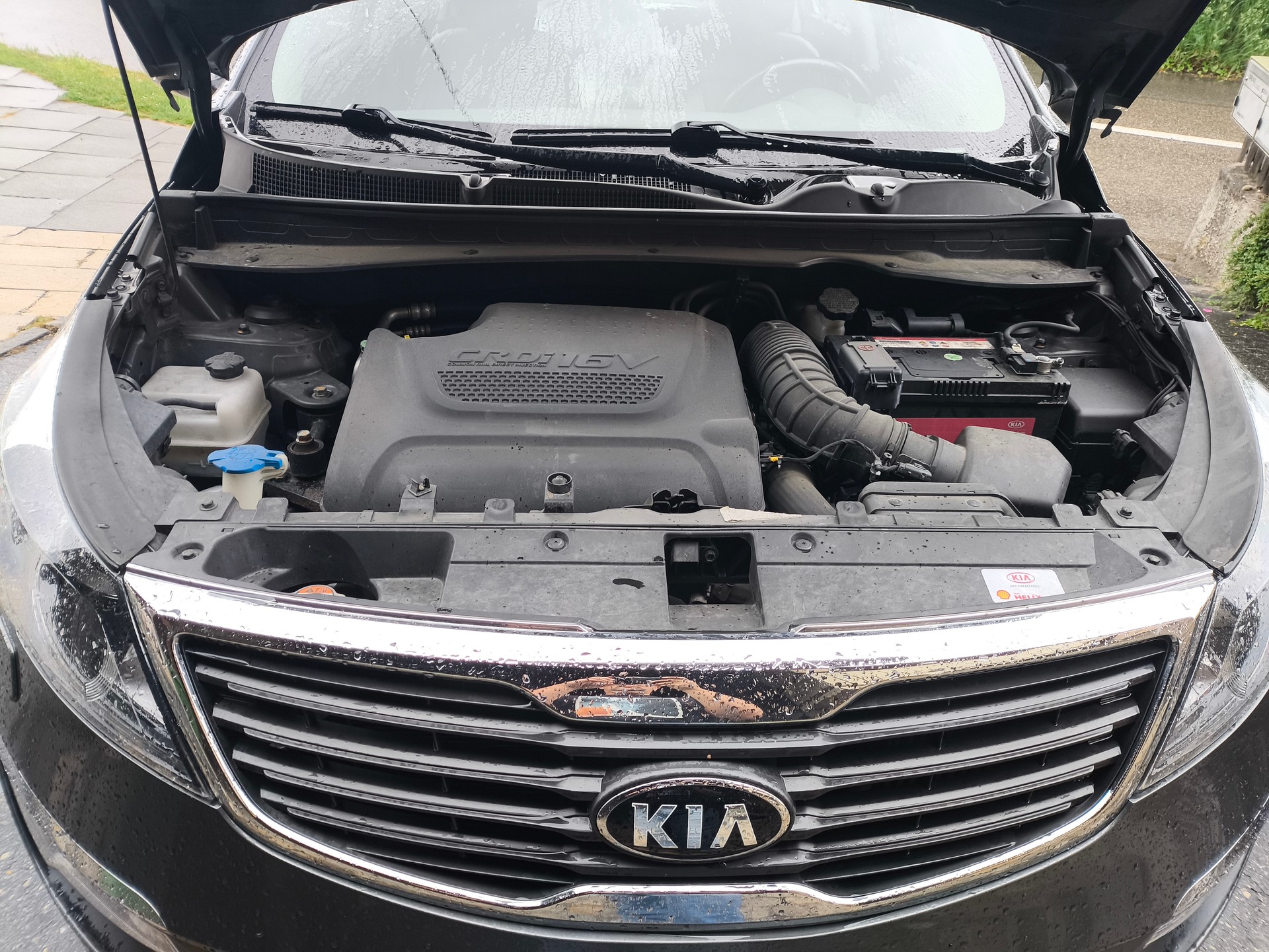KIA Sportage 2.0 CRDi Style 4WD-image-14