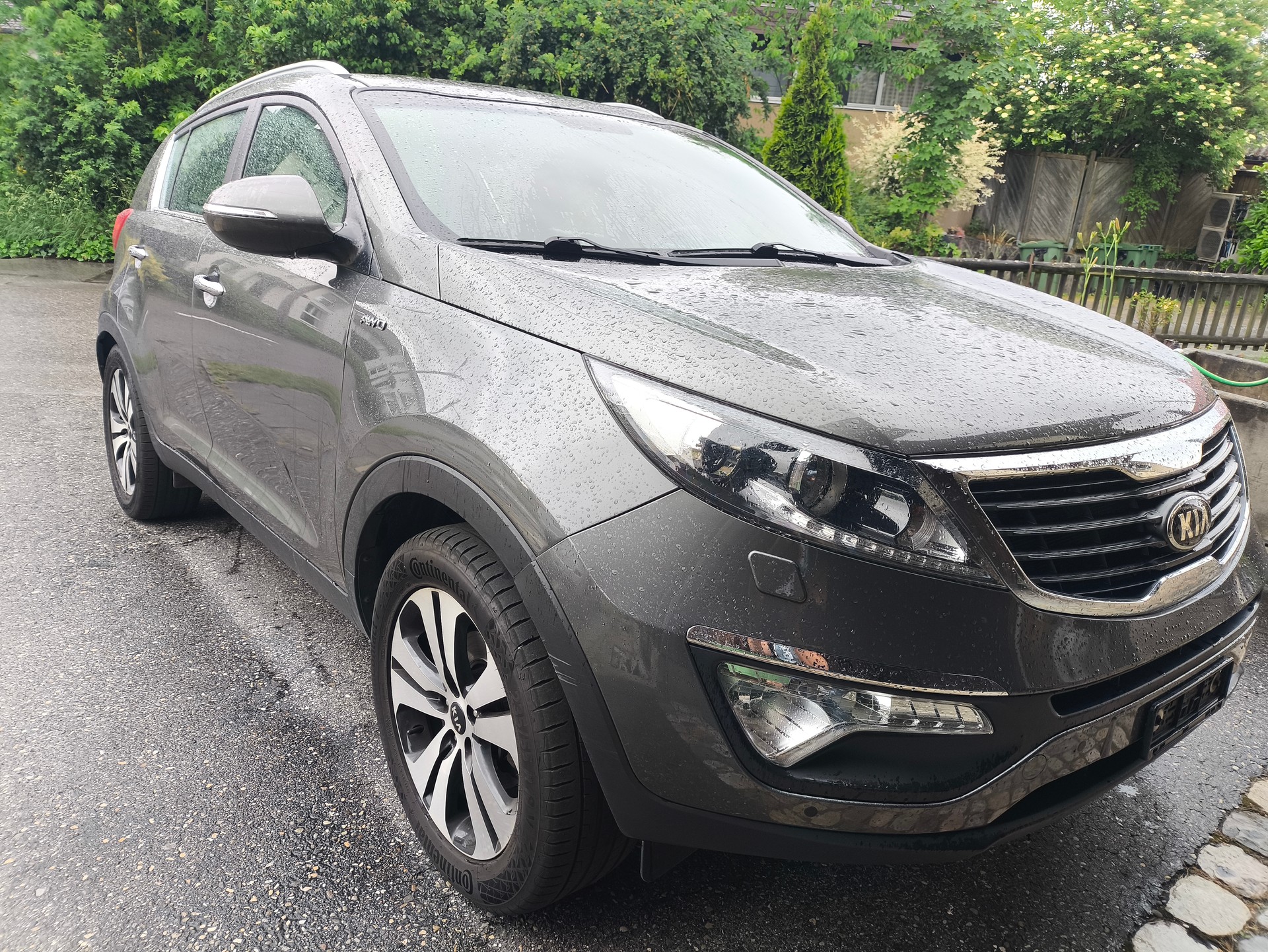 KIA Sportage 2.0 CRDi Style 4WD-image-2