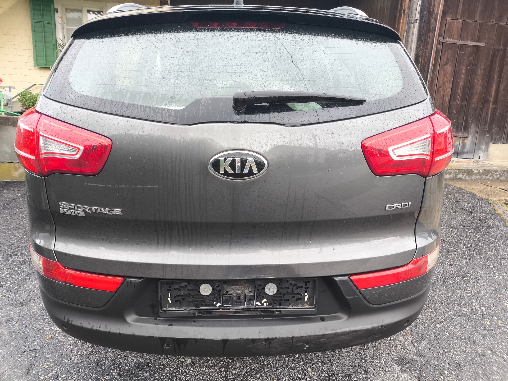 KIA Sportage 2.0 CRDi Style 4WD-image-6