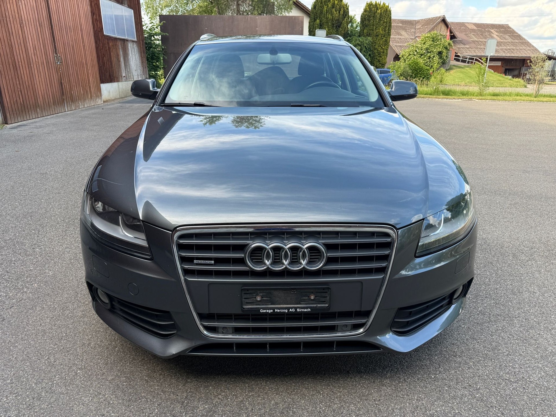 AUDI A4 Avant 2.0 TFSI quattro-image-15