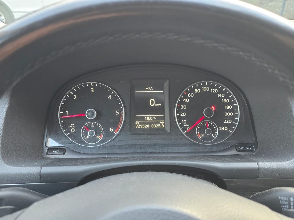 VW Touran 2.0 TDI BMT Comfortline DSG-image-11