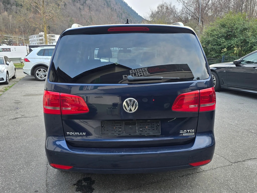 VW Touran 2.0 TDI BMT Comfortline DSG-image-4