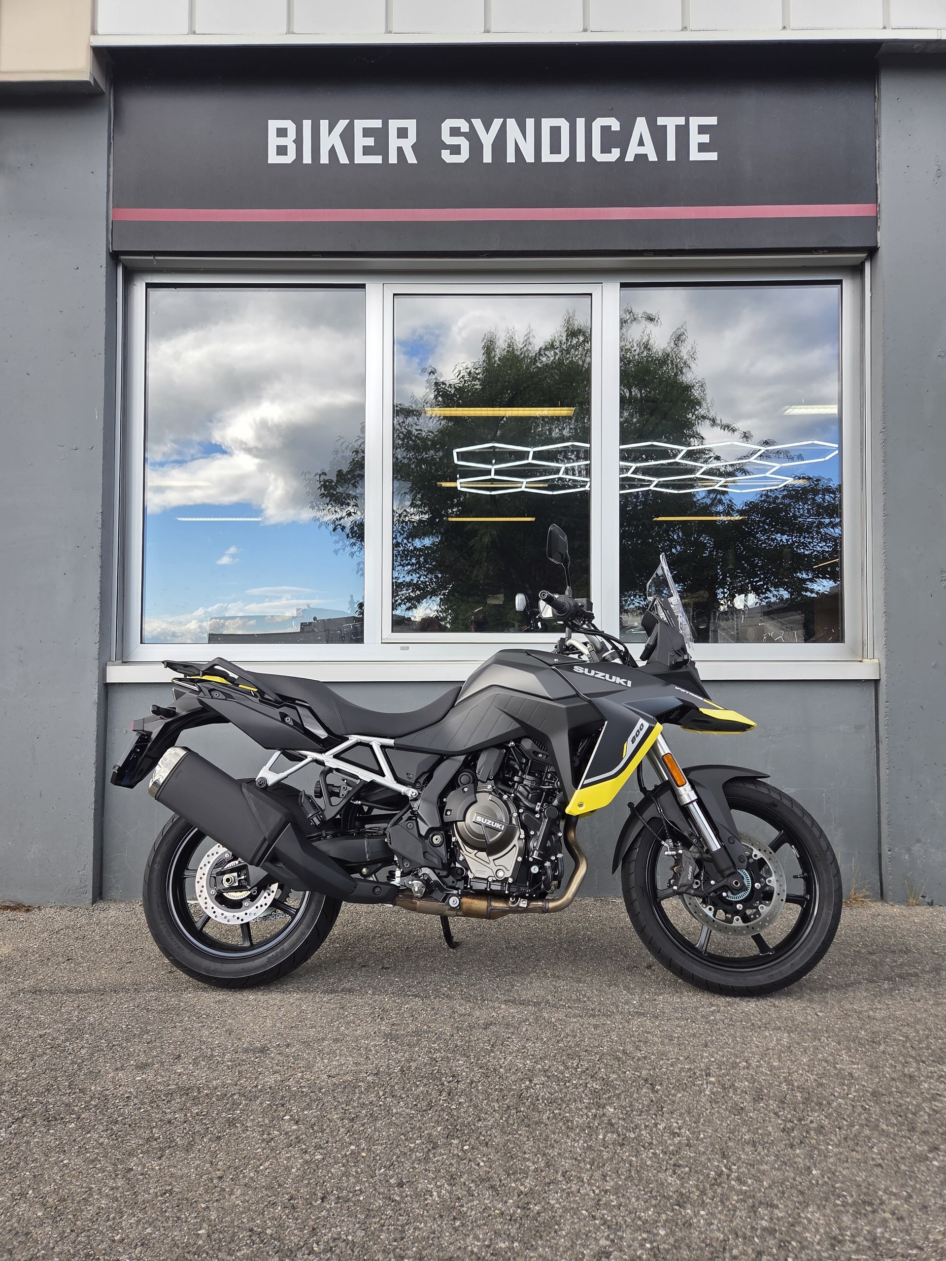 SUZUKI V-Strom 800-image-0