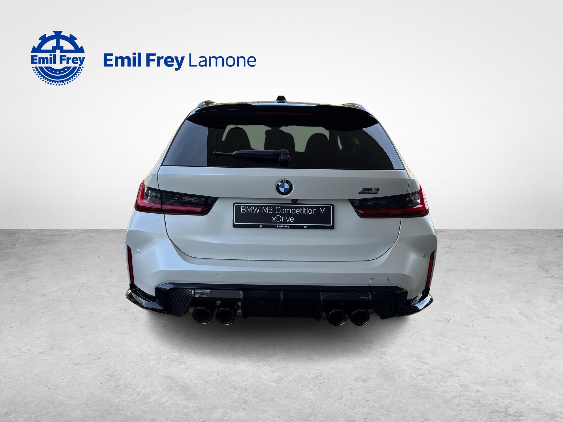 BMW M3 Competition xDrive Touring-showroom-element-3