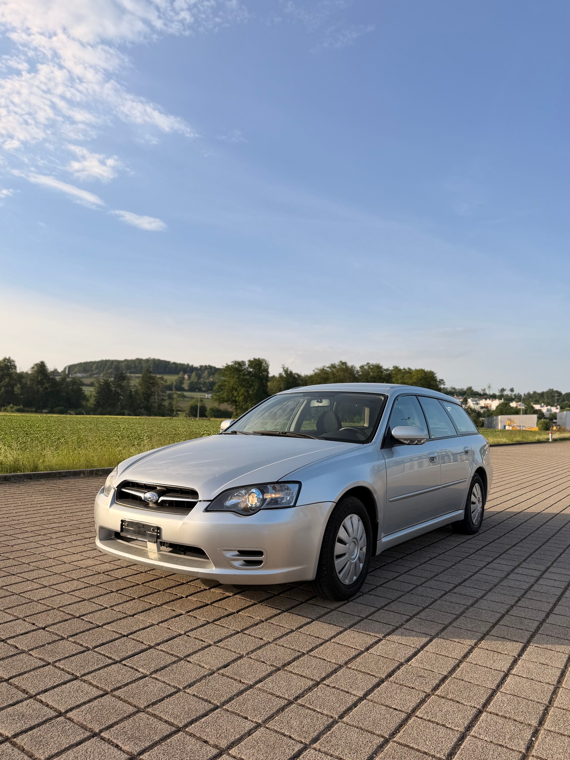 SUBARU Legacy 2.0i AWD