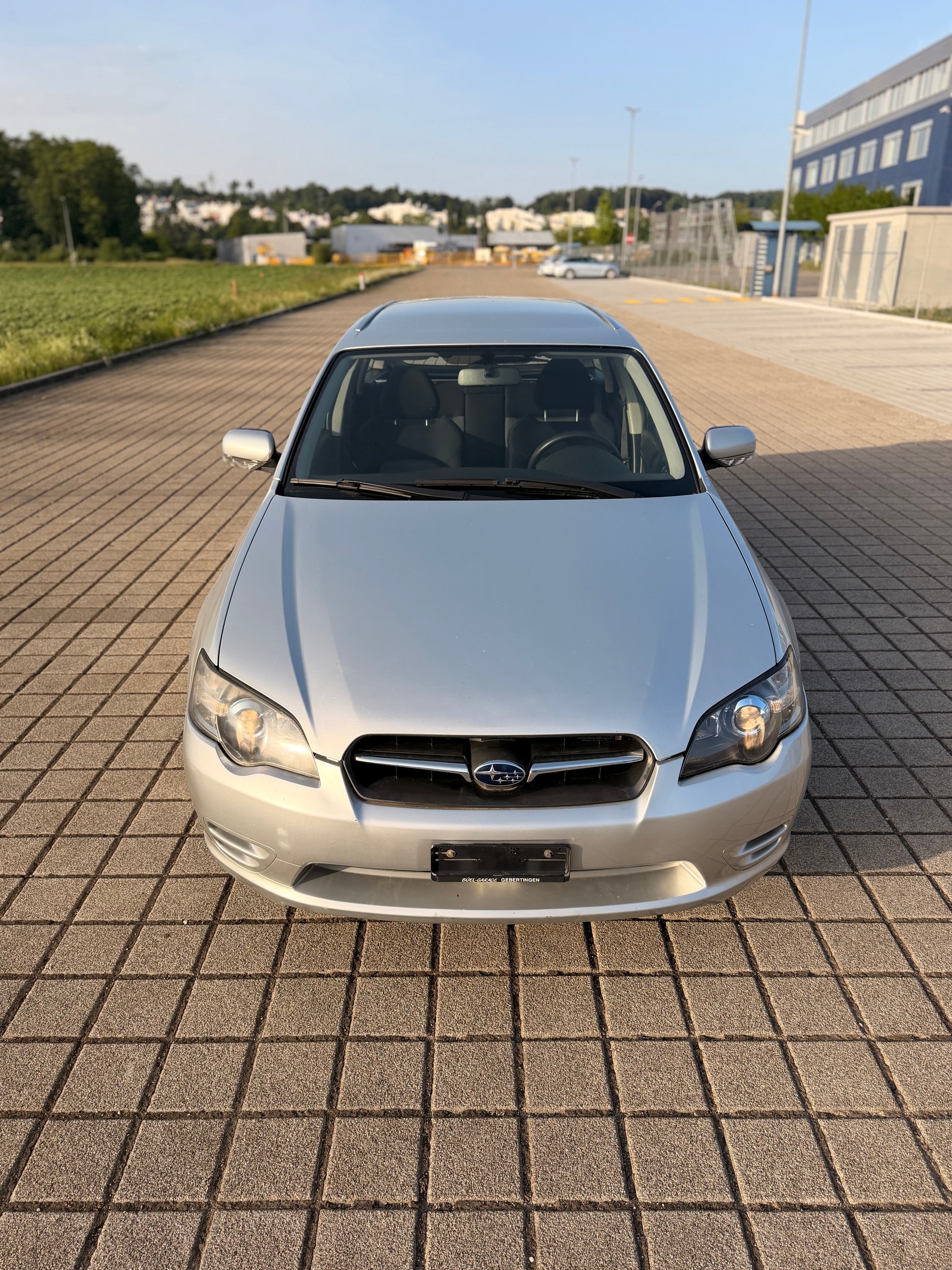 SUBARU Legacy 2.0i AWD-showroom-element-3