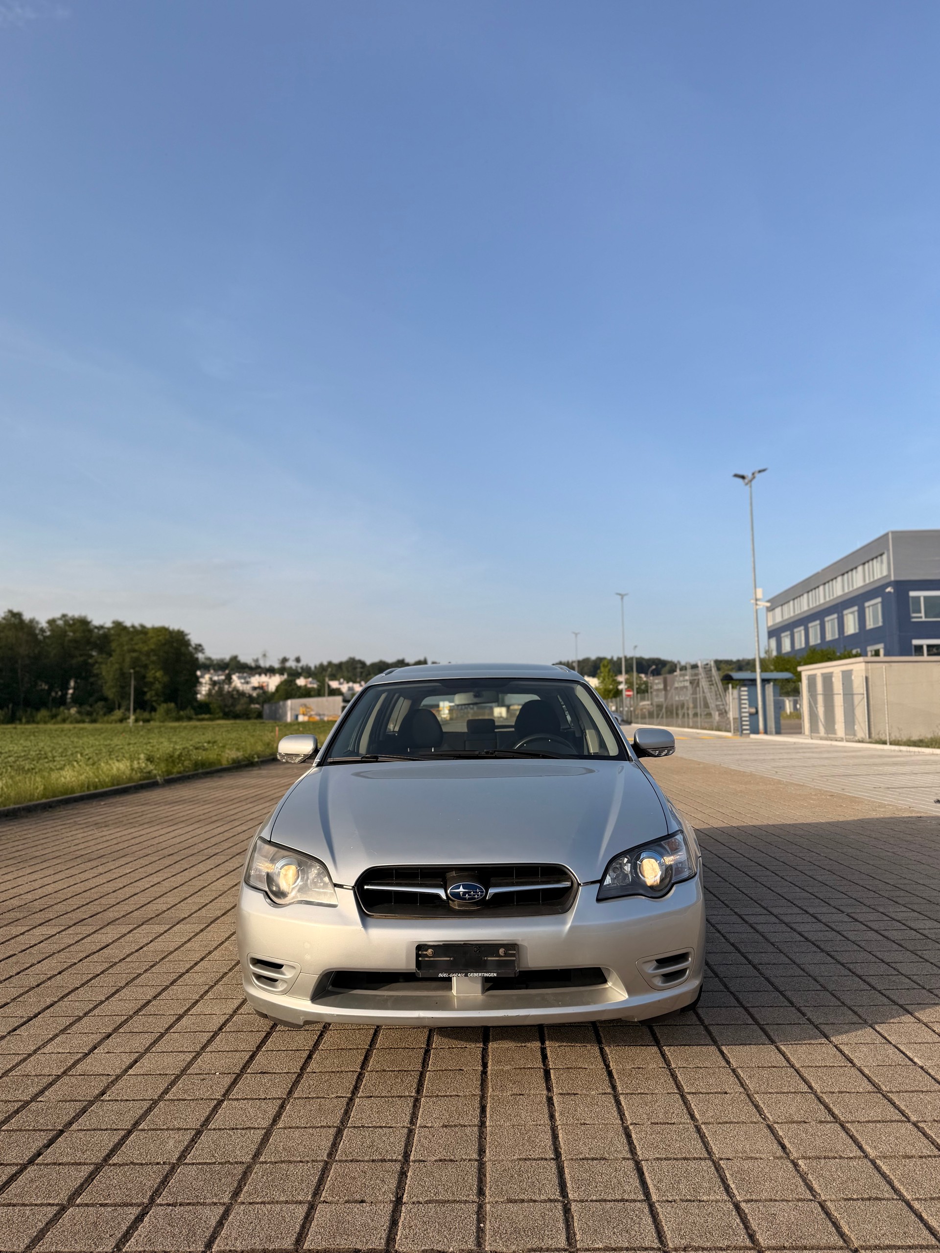 SUBARU Legacy 2.0i AWD-showroom-element-2