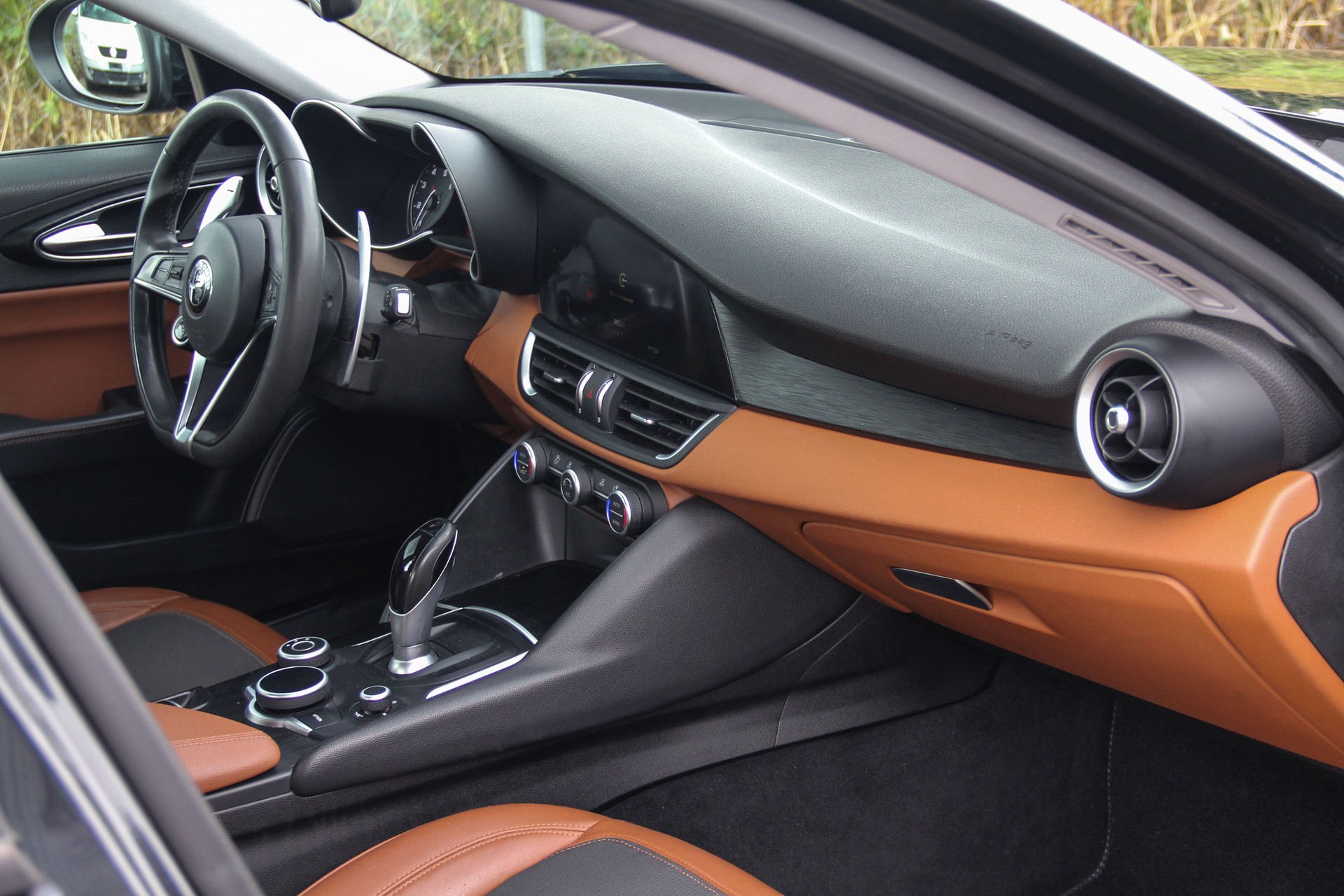 ALFA ROMEO Giulia 2.0 Super Automatic 🇮🇹 ⭐⭐⭐⭐⭐-image-8