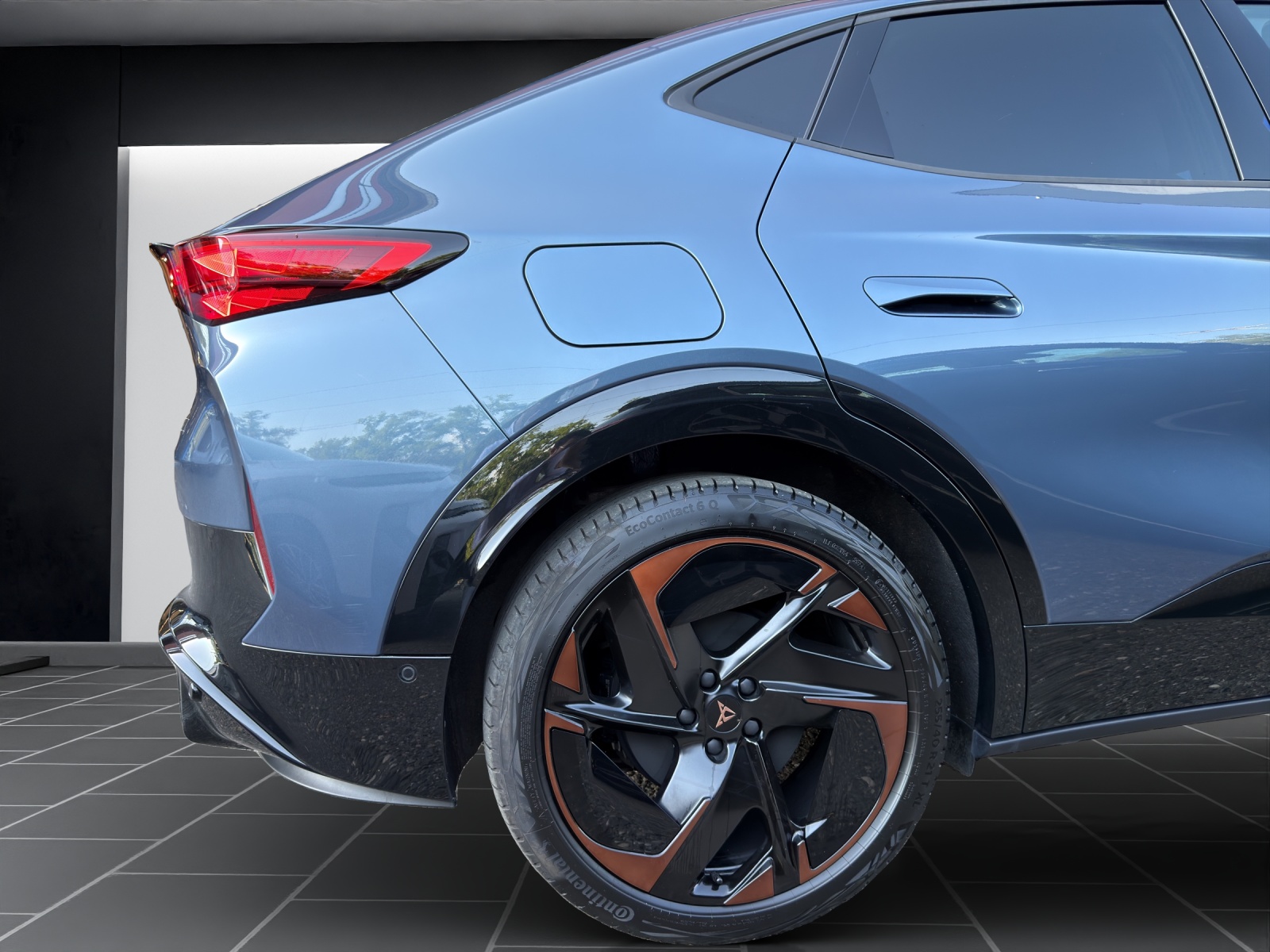 CUPRA Tavascan-image-8