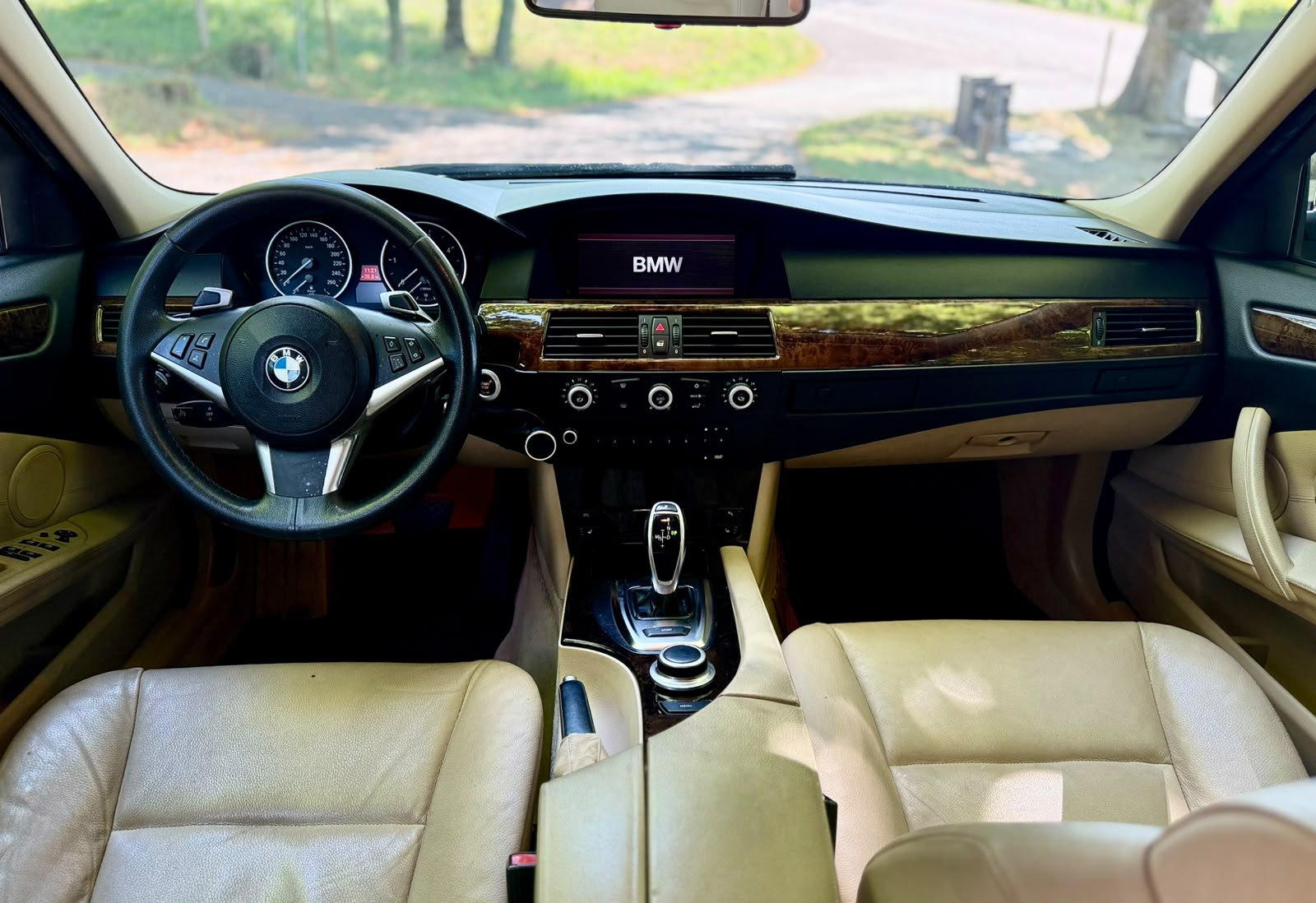 BMW 530d Touring Steptronic-image-24