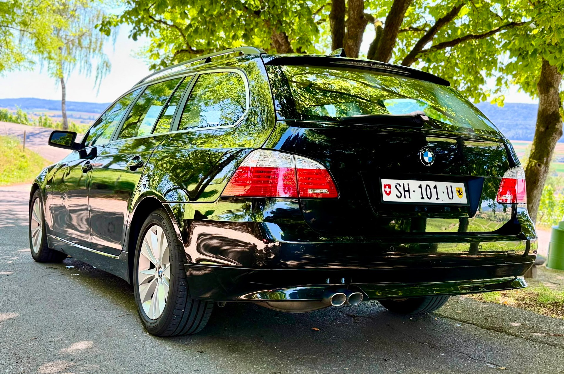 BMW 530d Touring Steptronic-image-12