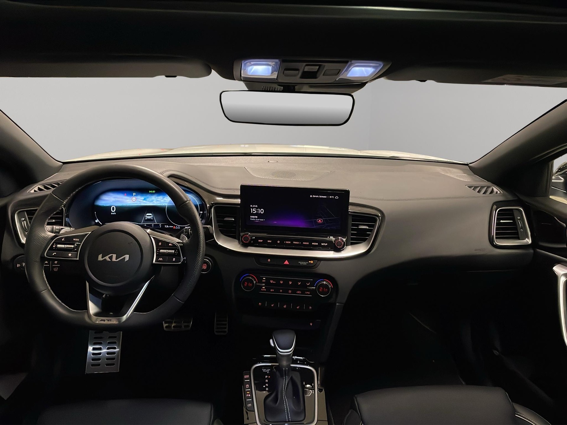 KIA XCeed 1.5 T-GDi MHEV GT-Line-image-6