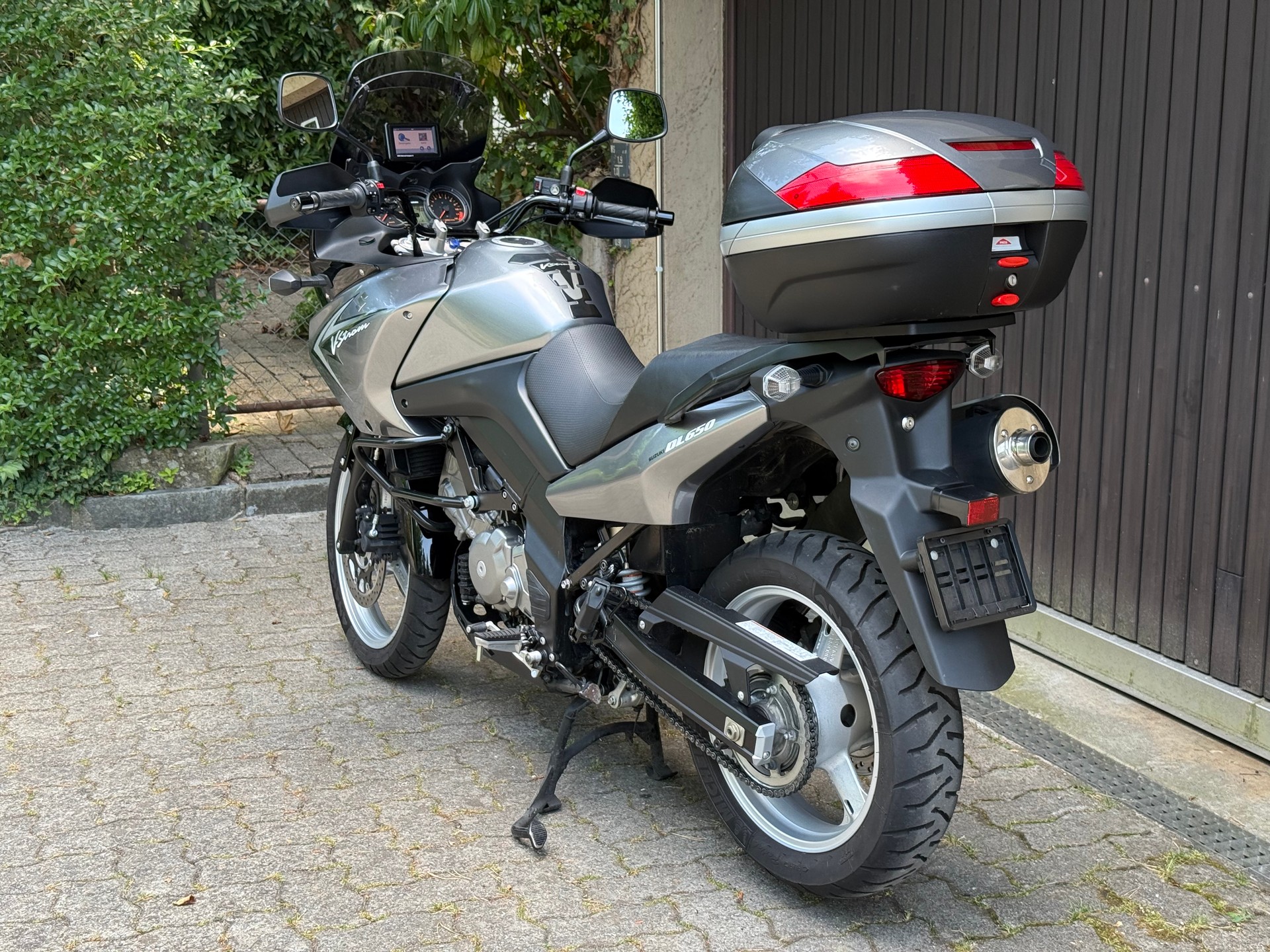 SUZUKI DL650A-image-3