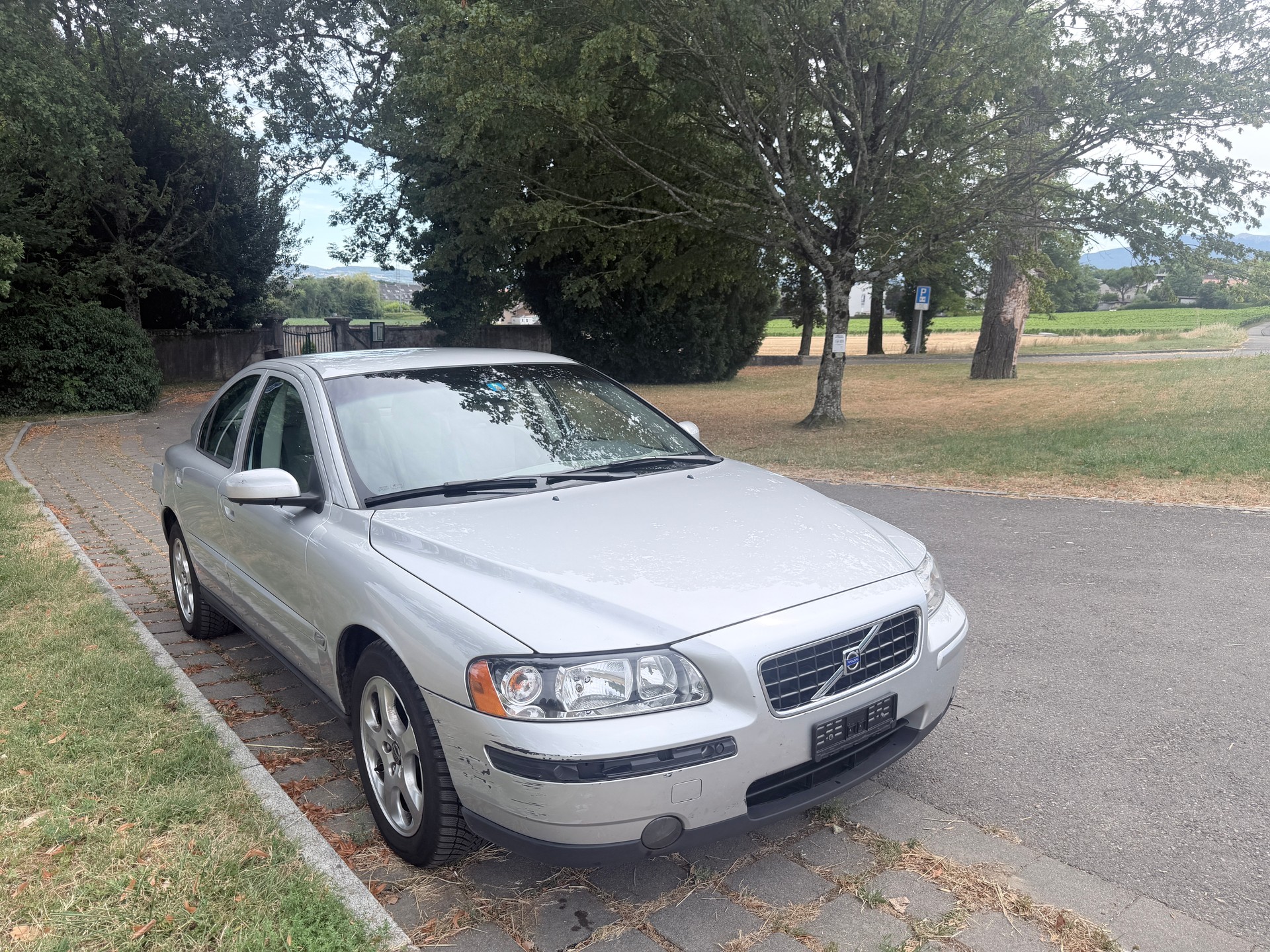 VOLVO S60 2.4 Move
