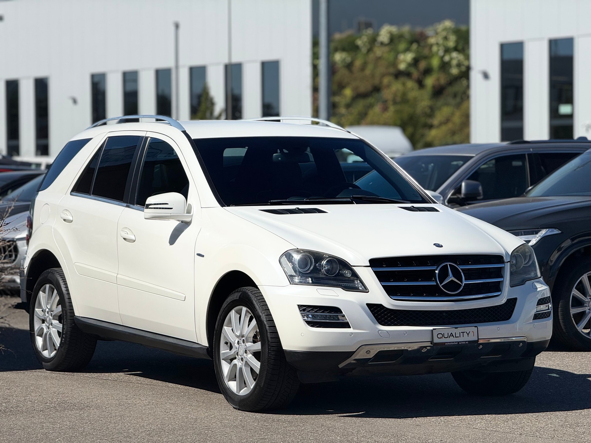 MERCEDES-BENZ ML 300 CDI Blue Efficiency 4Matic 7G-Tronic