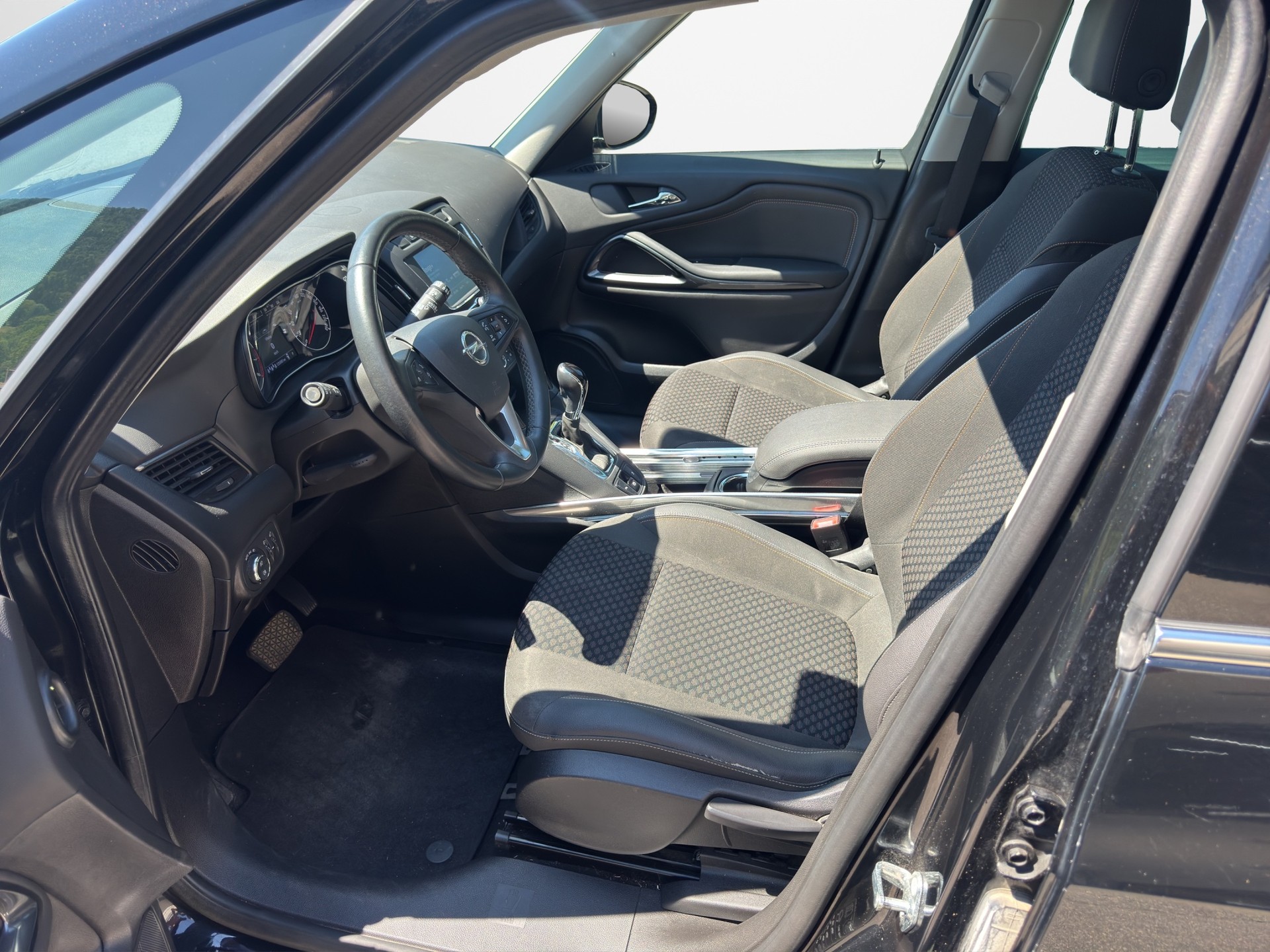 OPEL Zafira 1.6i 16V Turbo Excellence Automatic-image-6