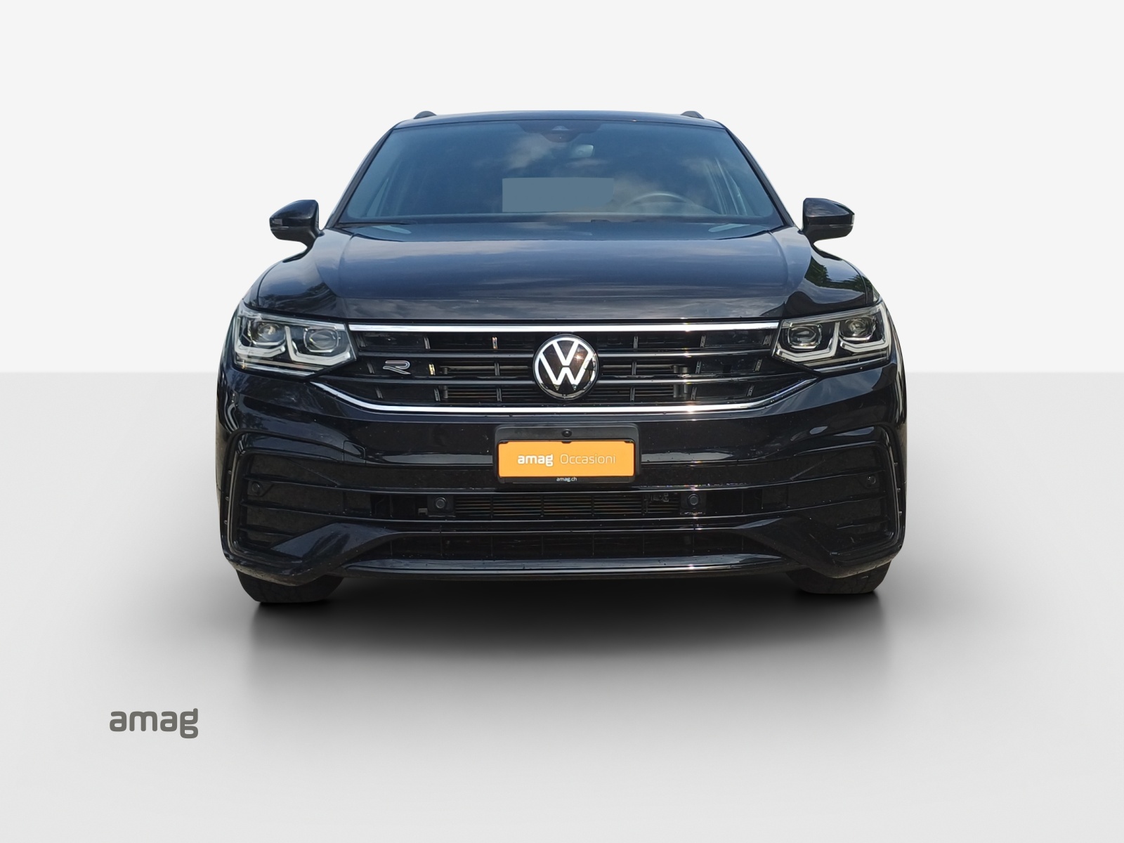 VW Tiguan 2.0TSI R-Line 4Motion DSG-image-6