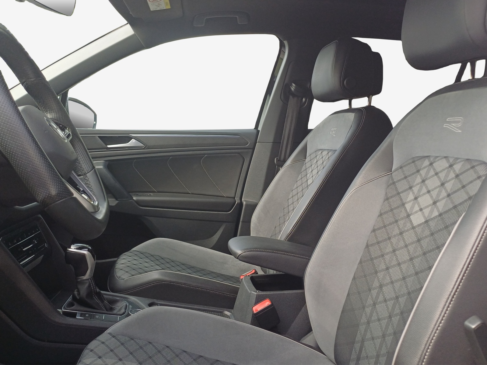 VW Tiguan 2.0TSI R-Line 4Motion DSG-image-7