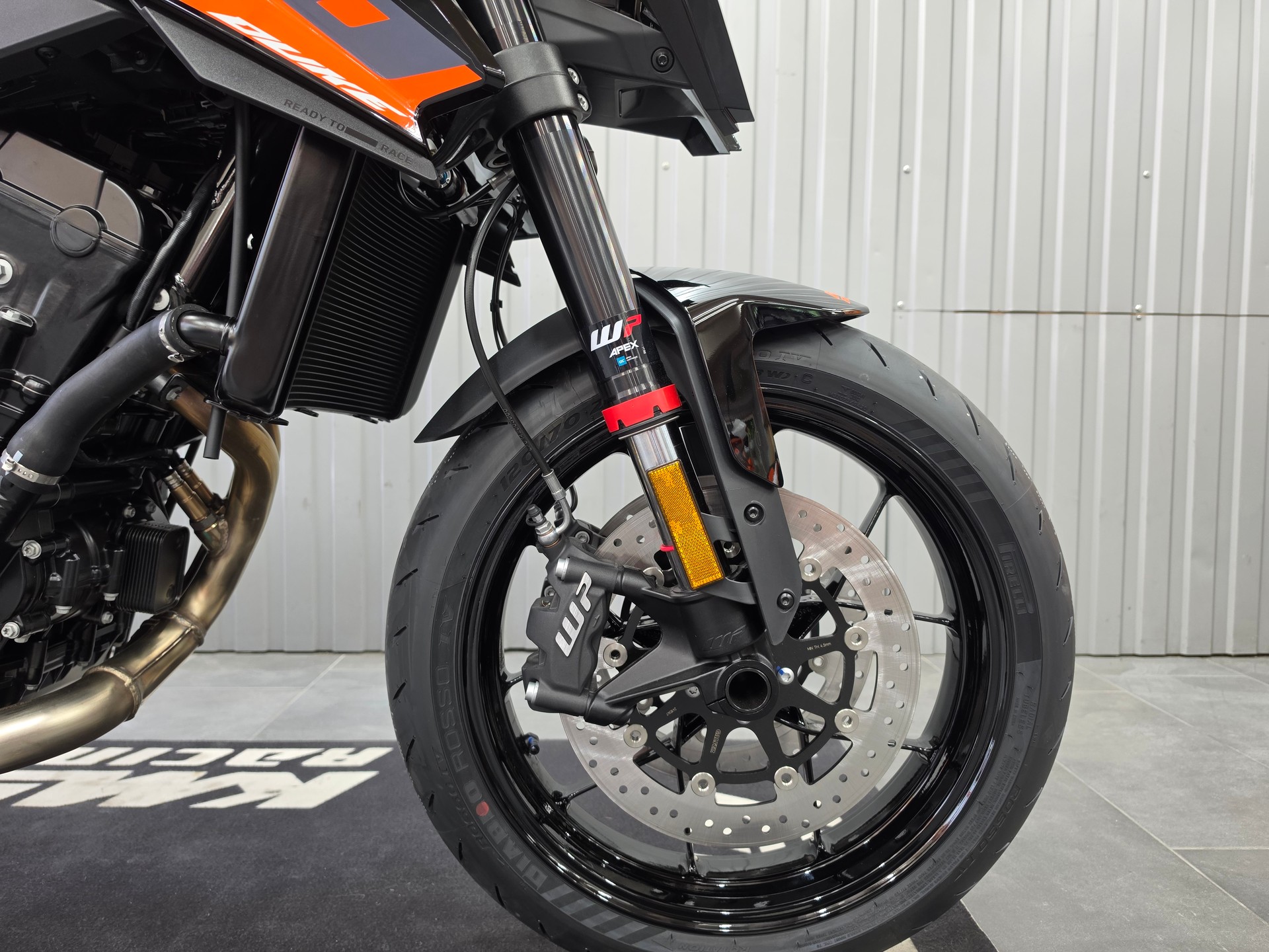 KTM 790 Duke-image-3