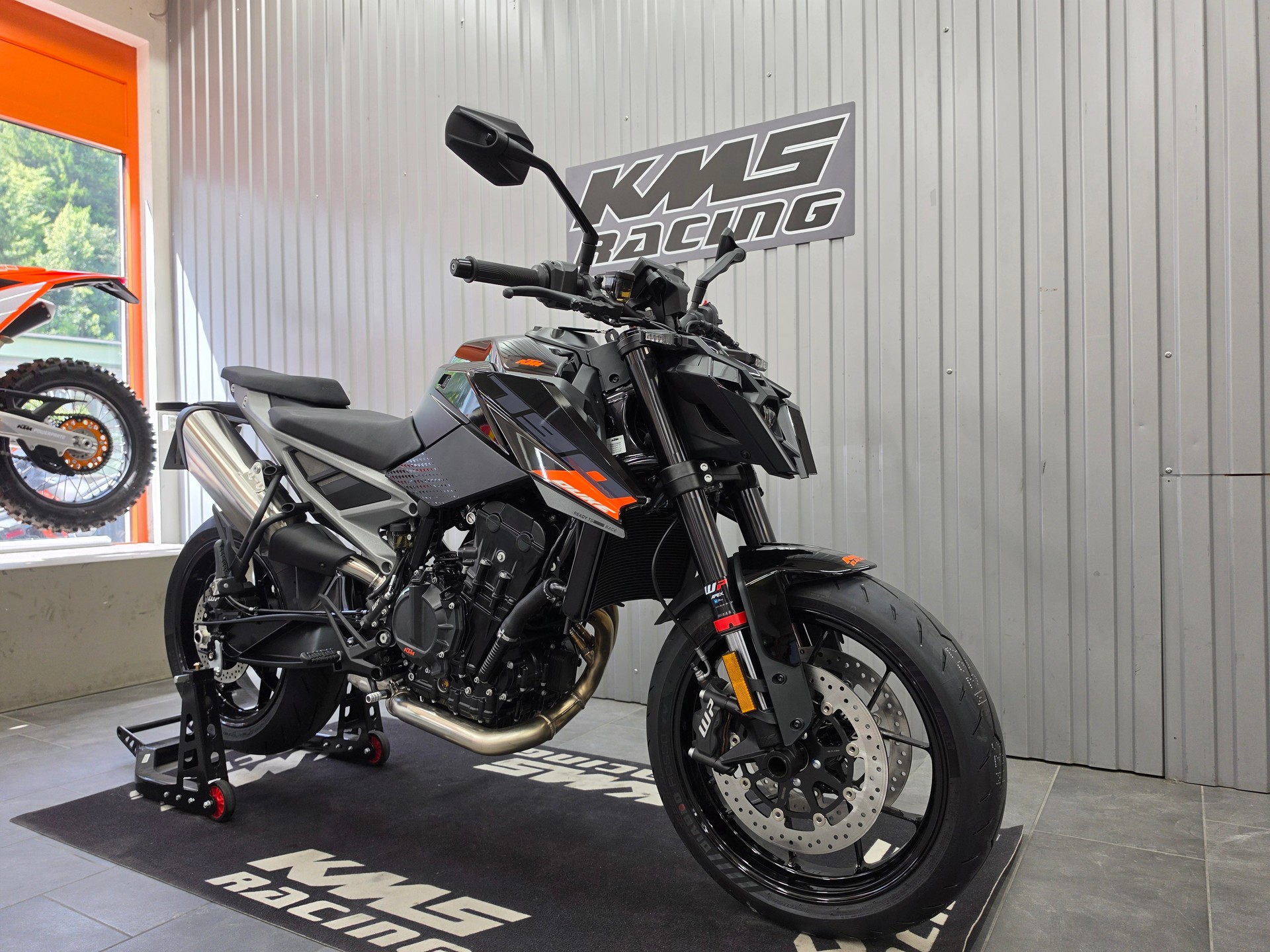 KTM 790 Duke-image-1