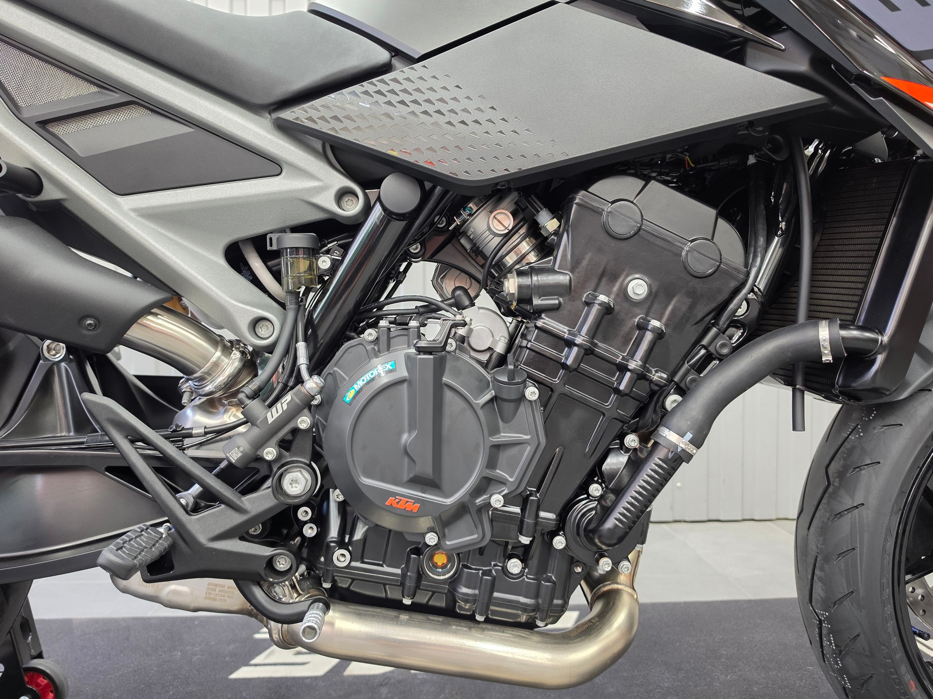 KTM 790 Duke-image-5