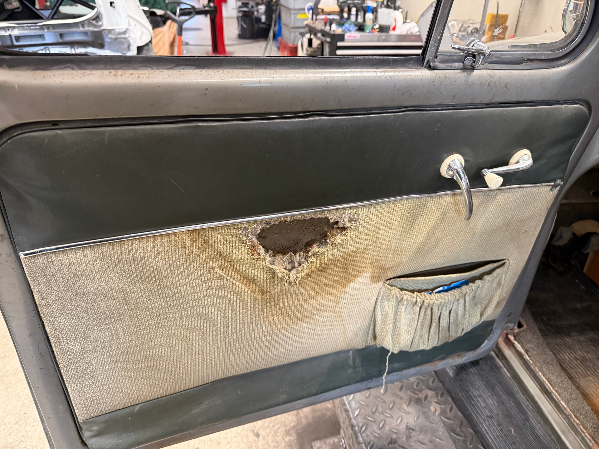 VW Ovali De Luxe-image-21