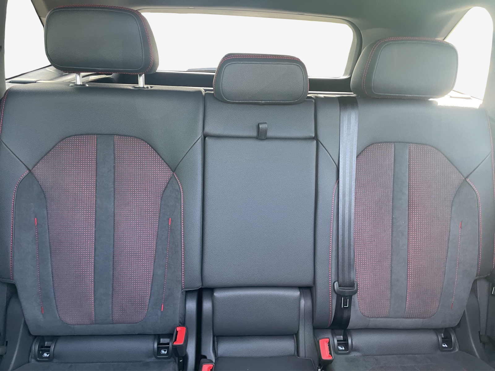 SKODA Kodiaq 2.0 TSI RS 4x4-image-10