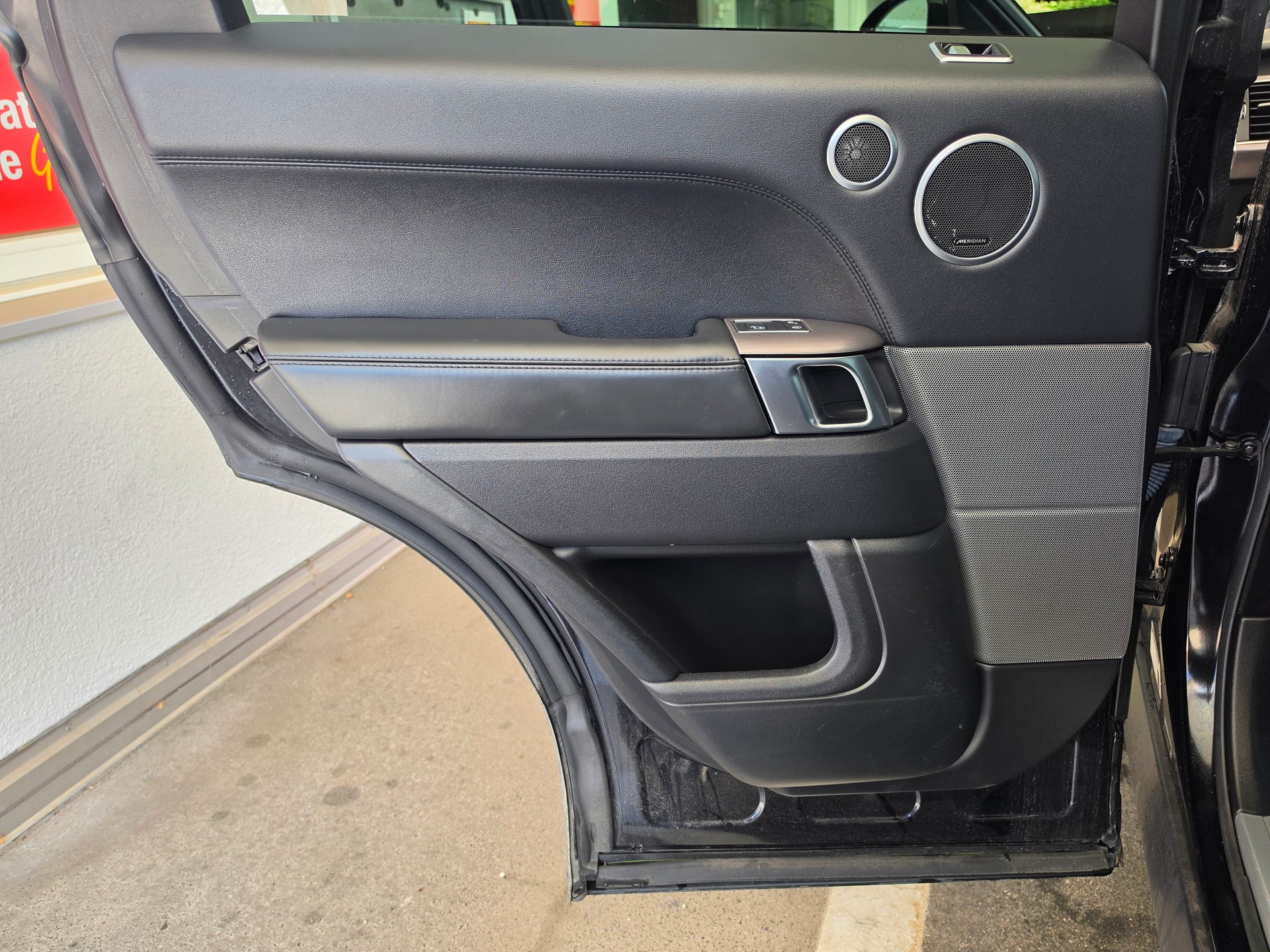 LAND ROVER RANGE ROVER-image-13