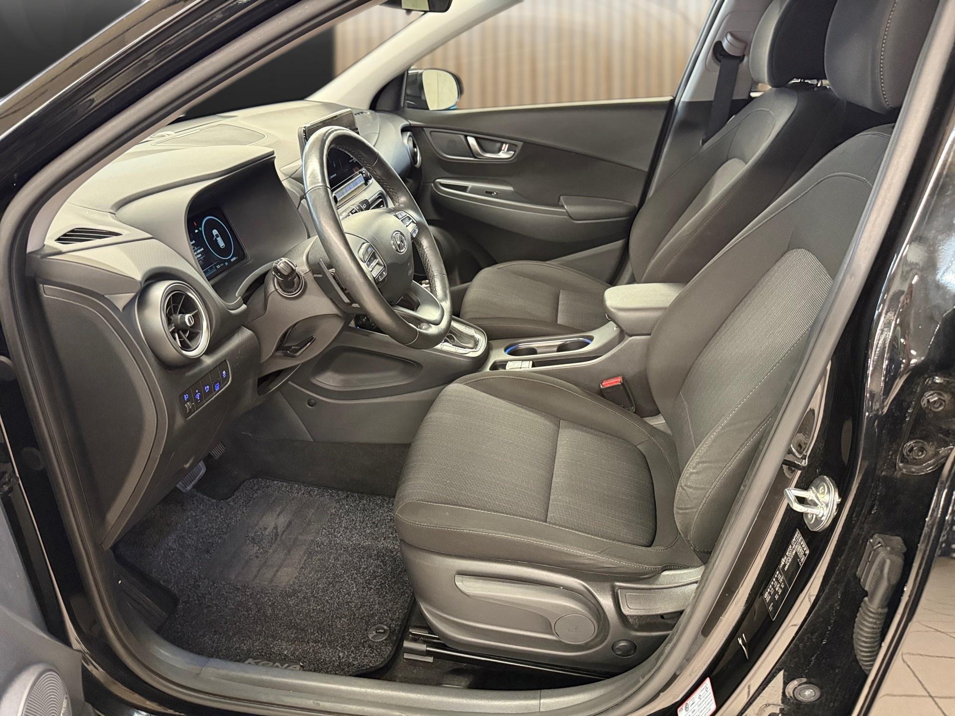 HYUNDAI Kona 1.6 GDi HEV Amplia DCT-image-11