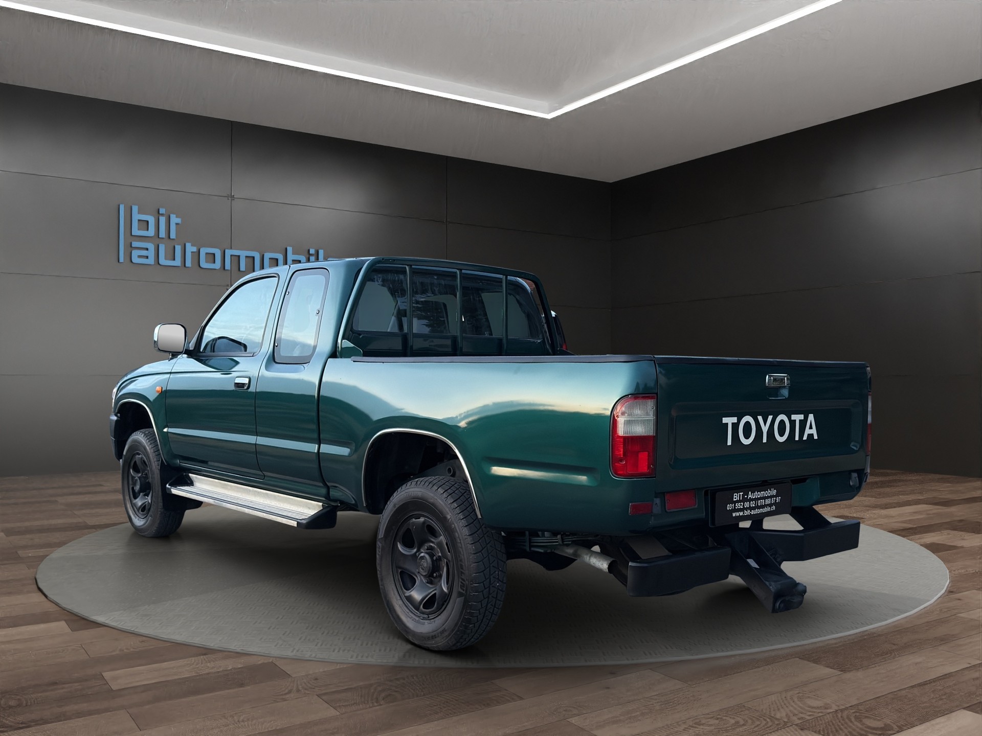 TOYOTA Hilux RZN 173 X-TRA Cab SR5-image-3