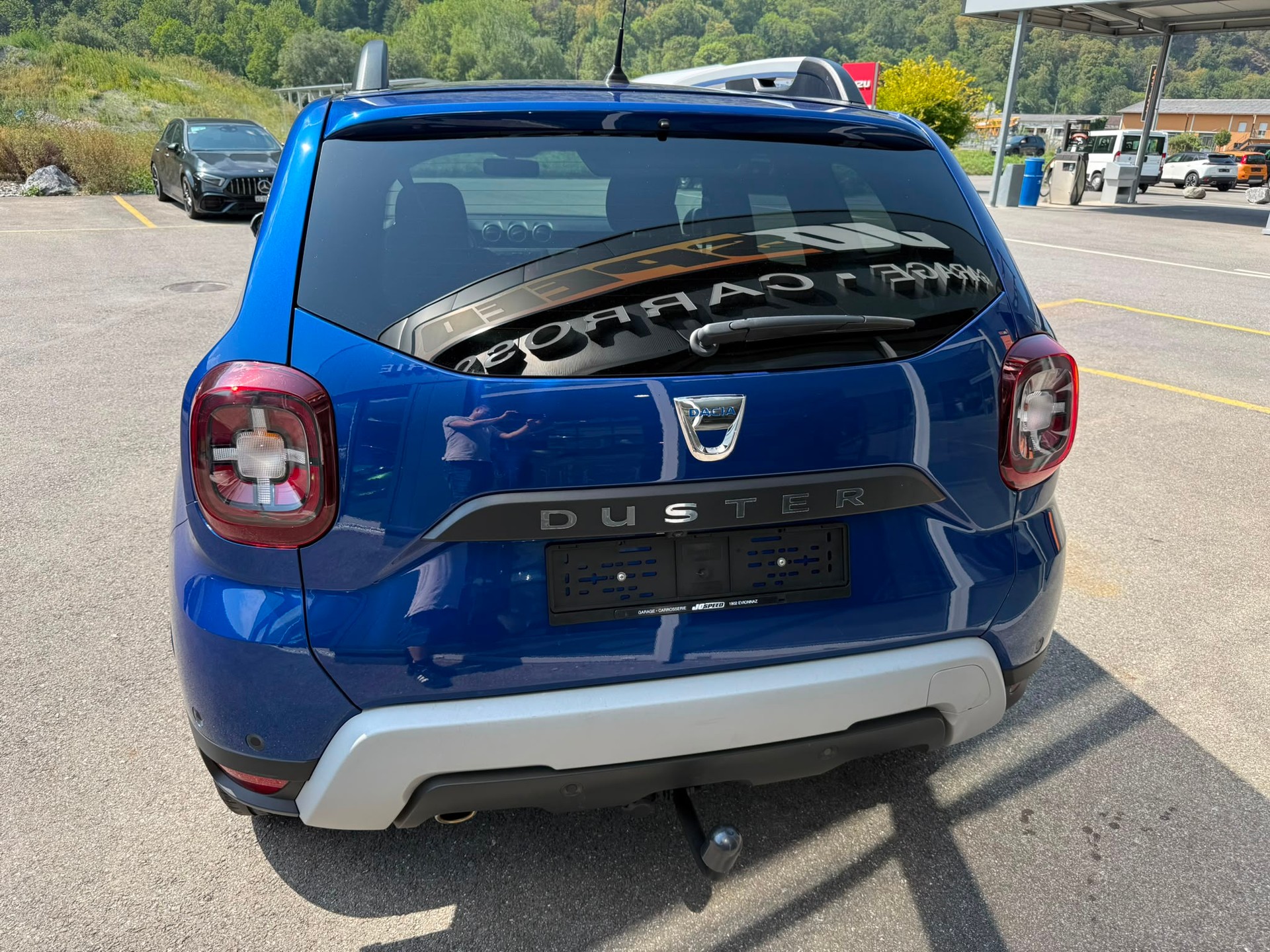 DACIA Duster TCe 150 Celebration 4x4-showroom-element-3