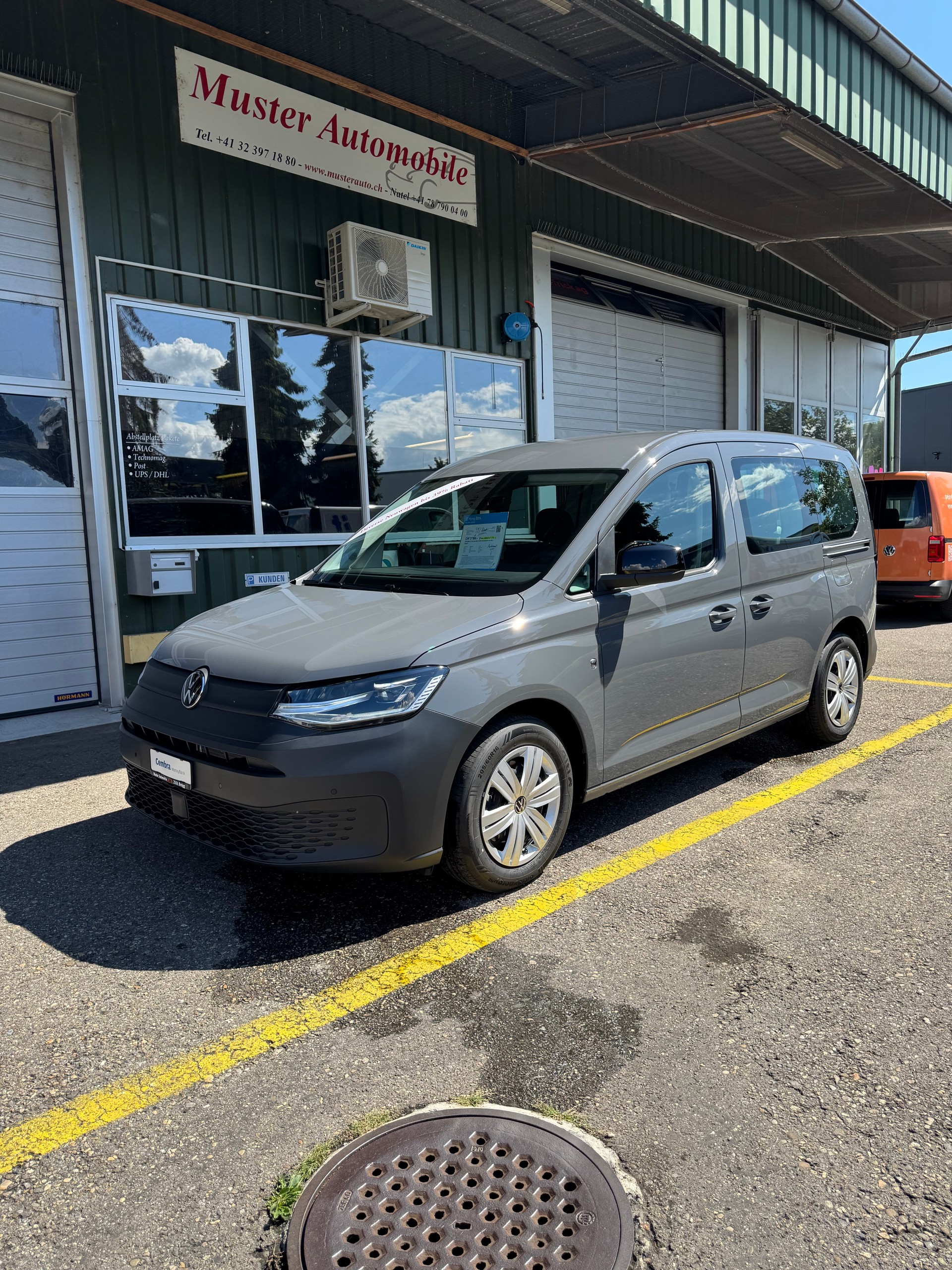 VW Caddy 2.0 TDI Life DSG 122 PS 2 Schiebetüren 5 Jahre Garantie mit 39 % Rabatt !