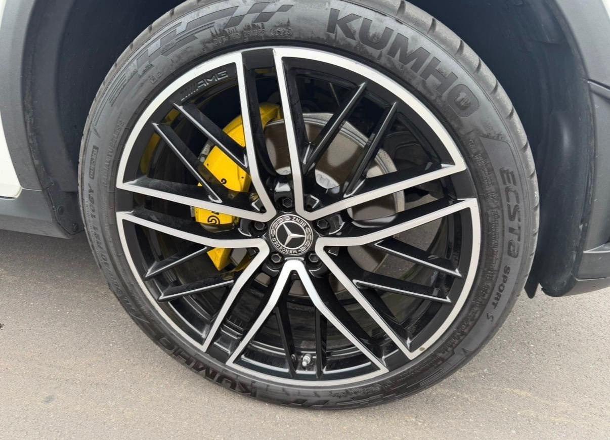 MERCEDES-BENZ GLC 300 4-Matic Optic 43AMG-image-5