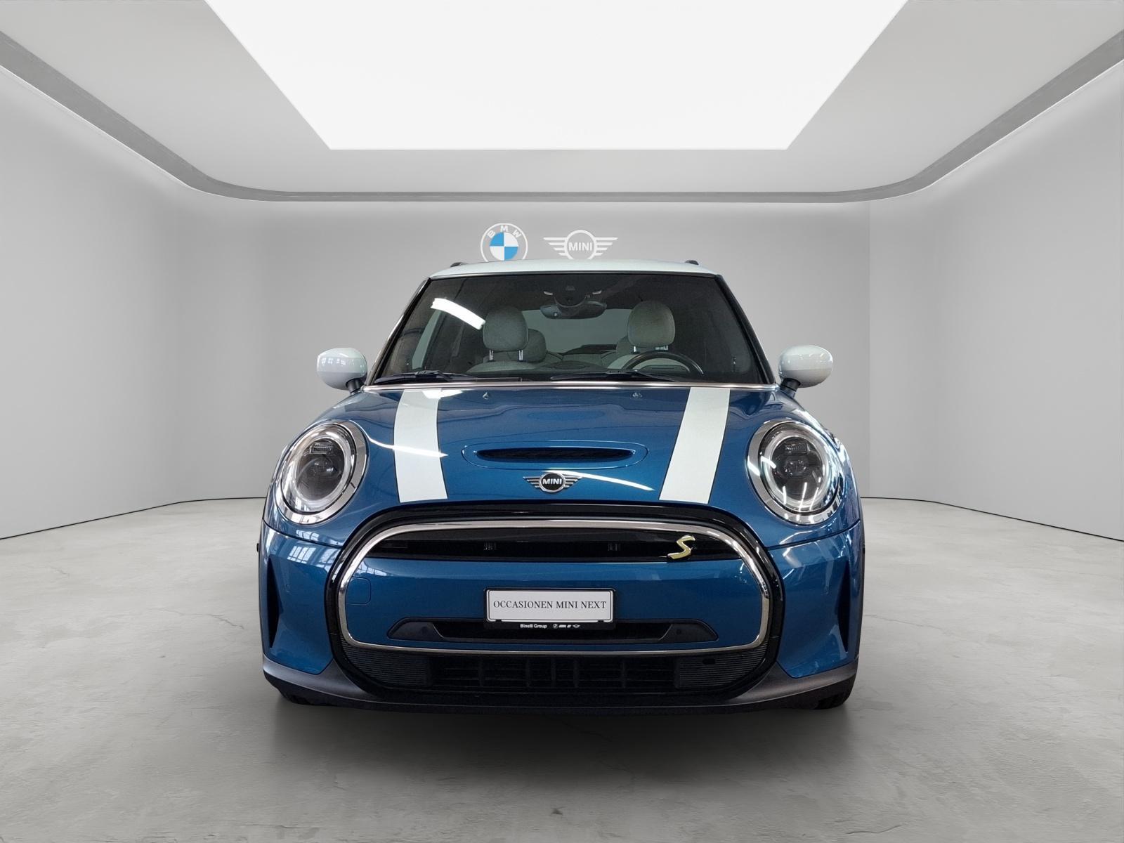 MINI F56 Cooper SE-showroom-element-1