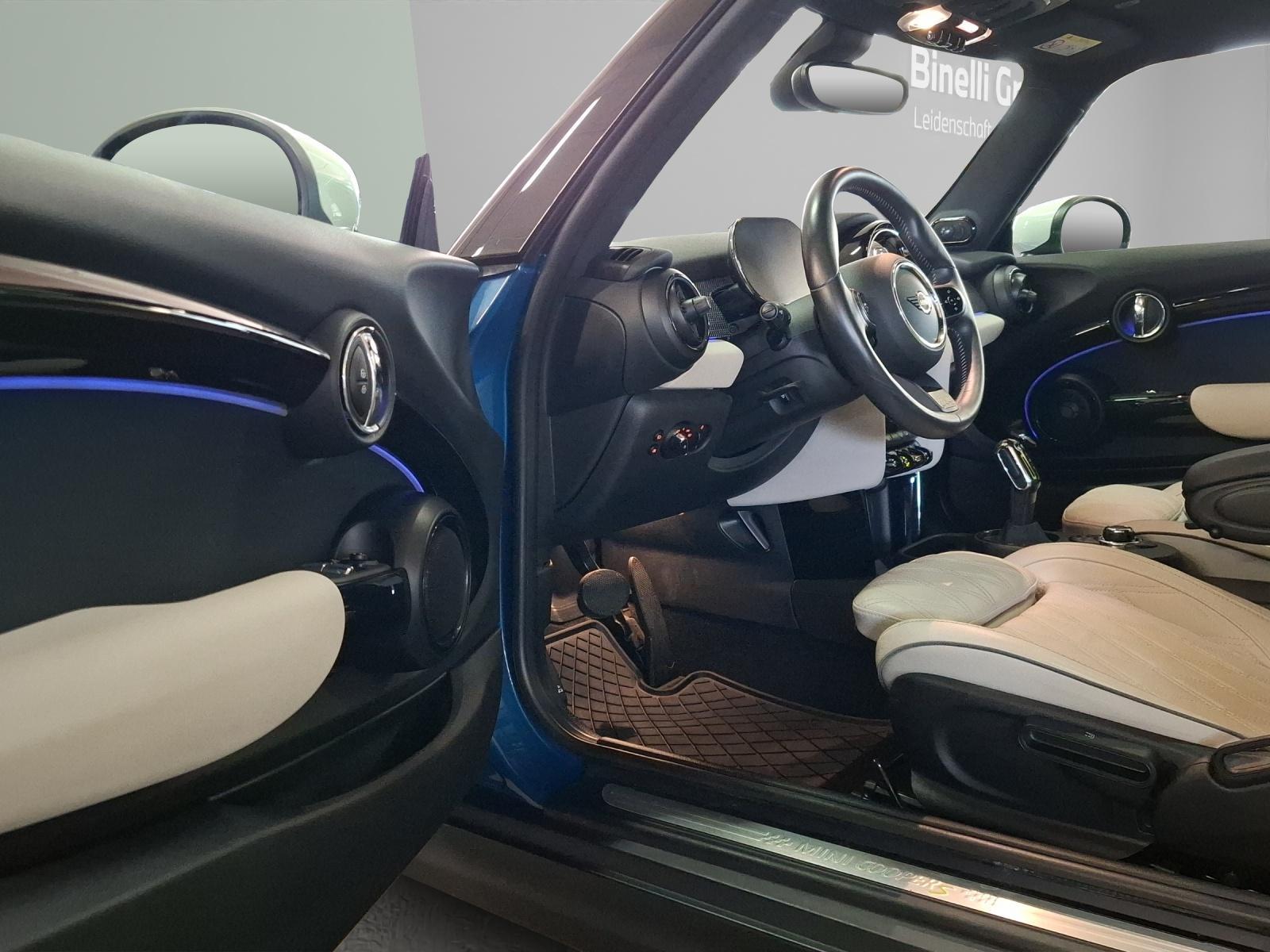 MINI F56 Cooper SE-showroom-element-3