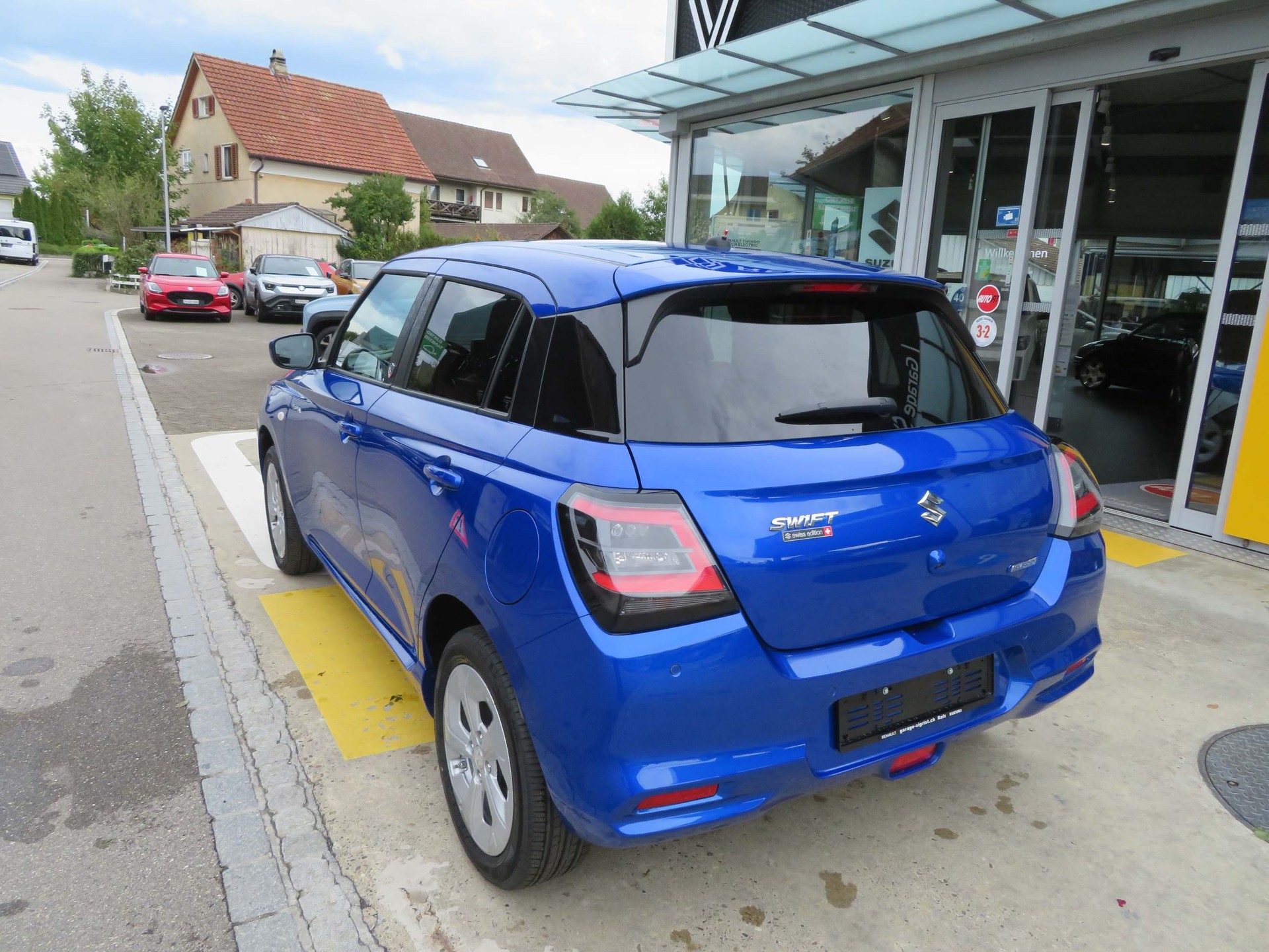 SUZUKI Swift 1.2 Piz Sulai Hybrid 4x4-image-7
