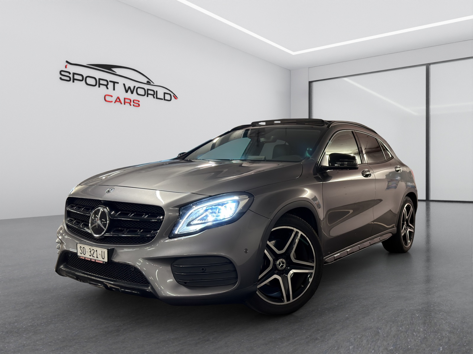 MERCEDES-BENZ GLA 250 AMG Line Swiss Star 4Matic 7G-DCT