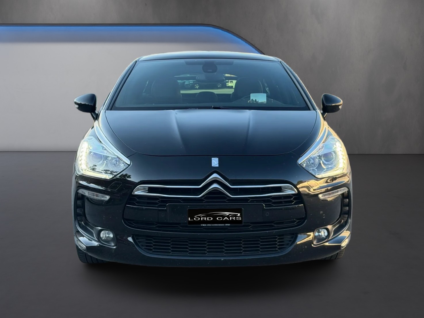DS AUTOMOBILES DS5 1.6 Turbo Faubourg Addict-showroom-element-1