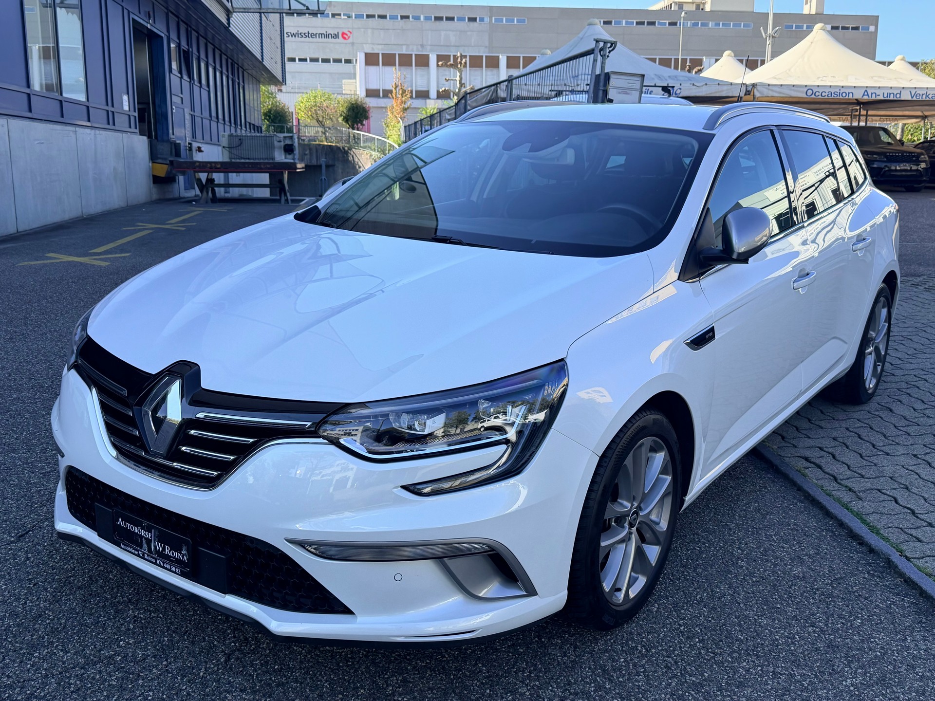 RENAULT Mégane Grandtour 1.3 16V Turbo GT Line EDC-image-6