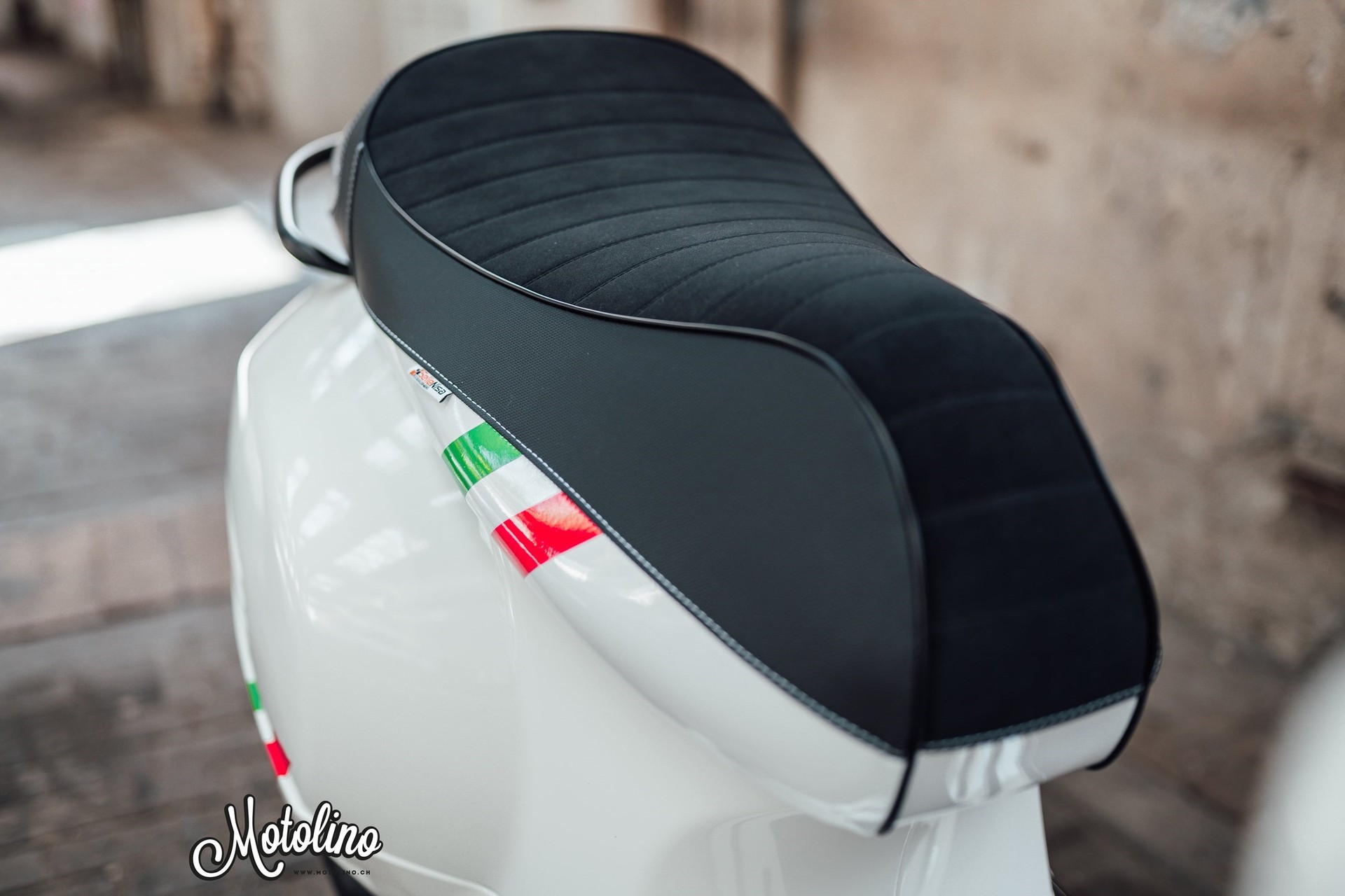 PIAGGIO Vespa GTS 300 Super ABS-image-14