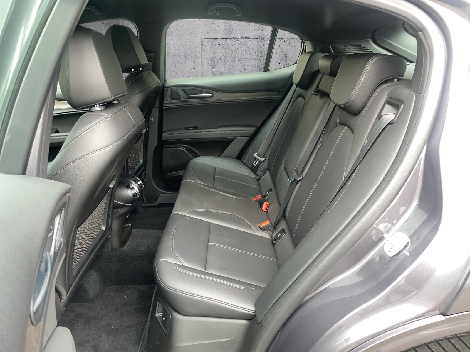 ALFA ROMEO Stelvio 2.0 Q4 280 Ti Edition-image-13