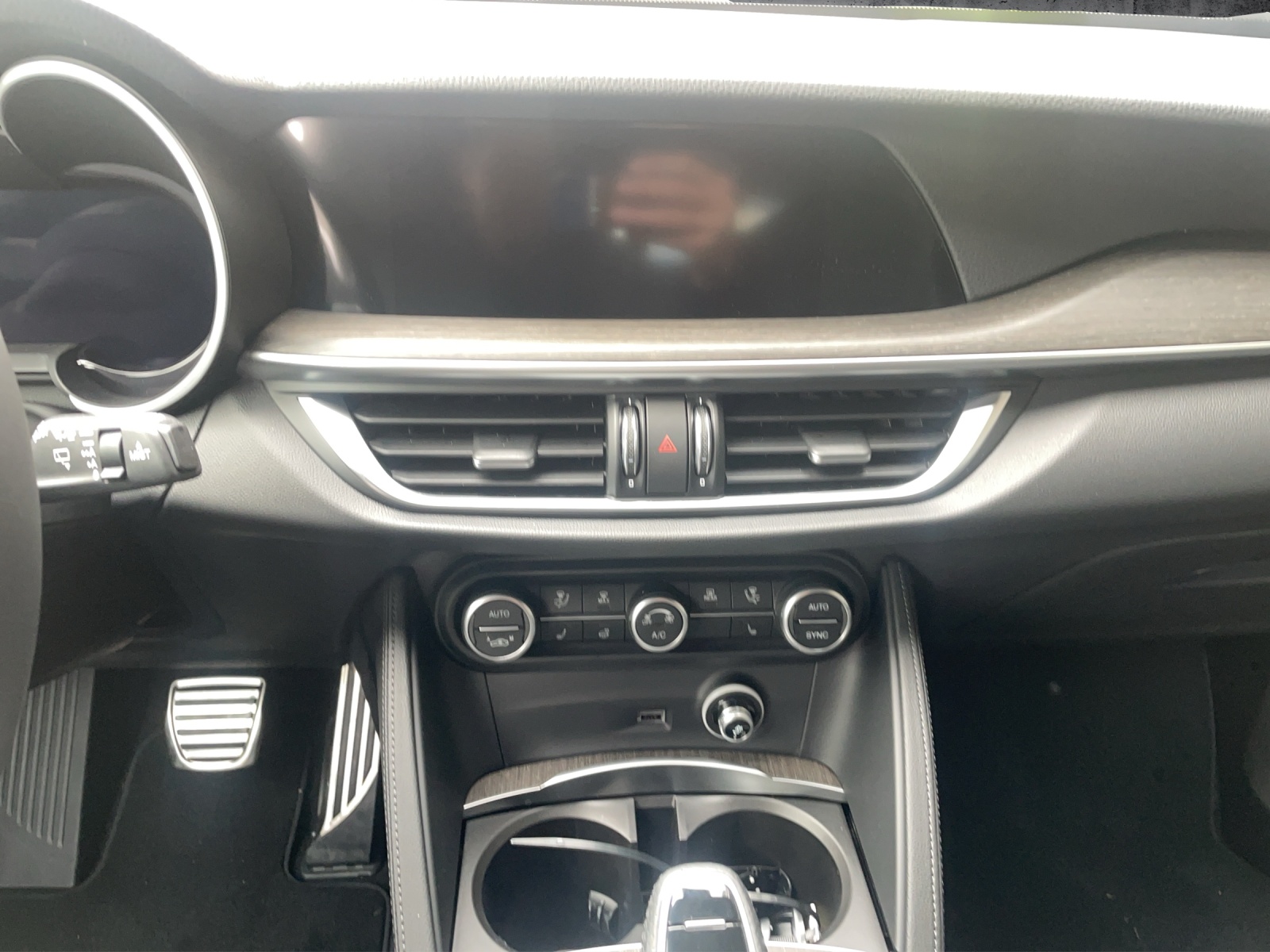 ALFA ROMEO Stelvio 2.0 Q4 280 Ti Edition-image-11
