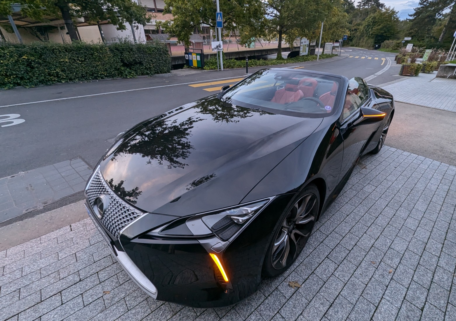 LEXUS LC 500 Cabriolet V8 excellence Automatic